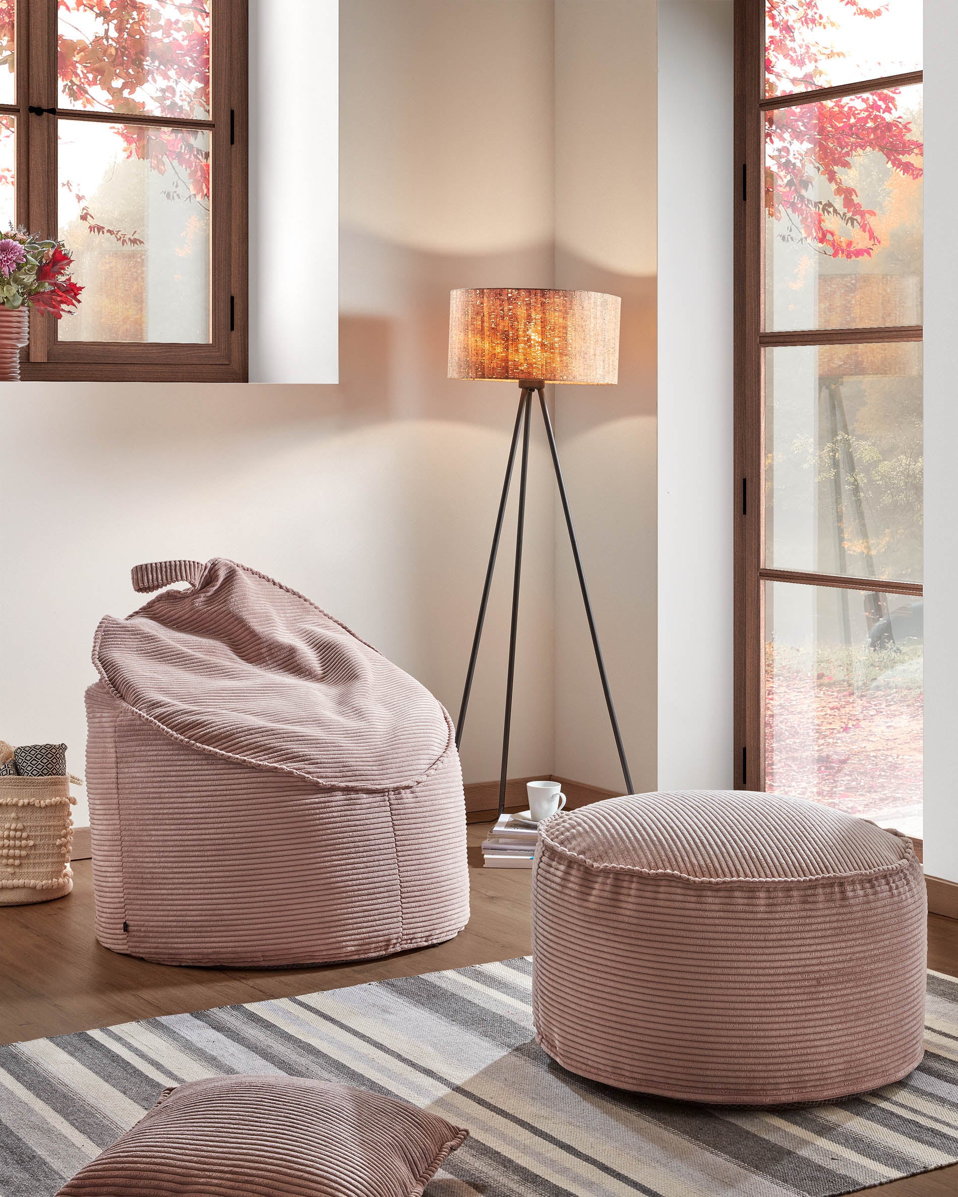 Wilma pouffe in pink wide seam corduroy, Ø 80 cm - Lifestyle