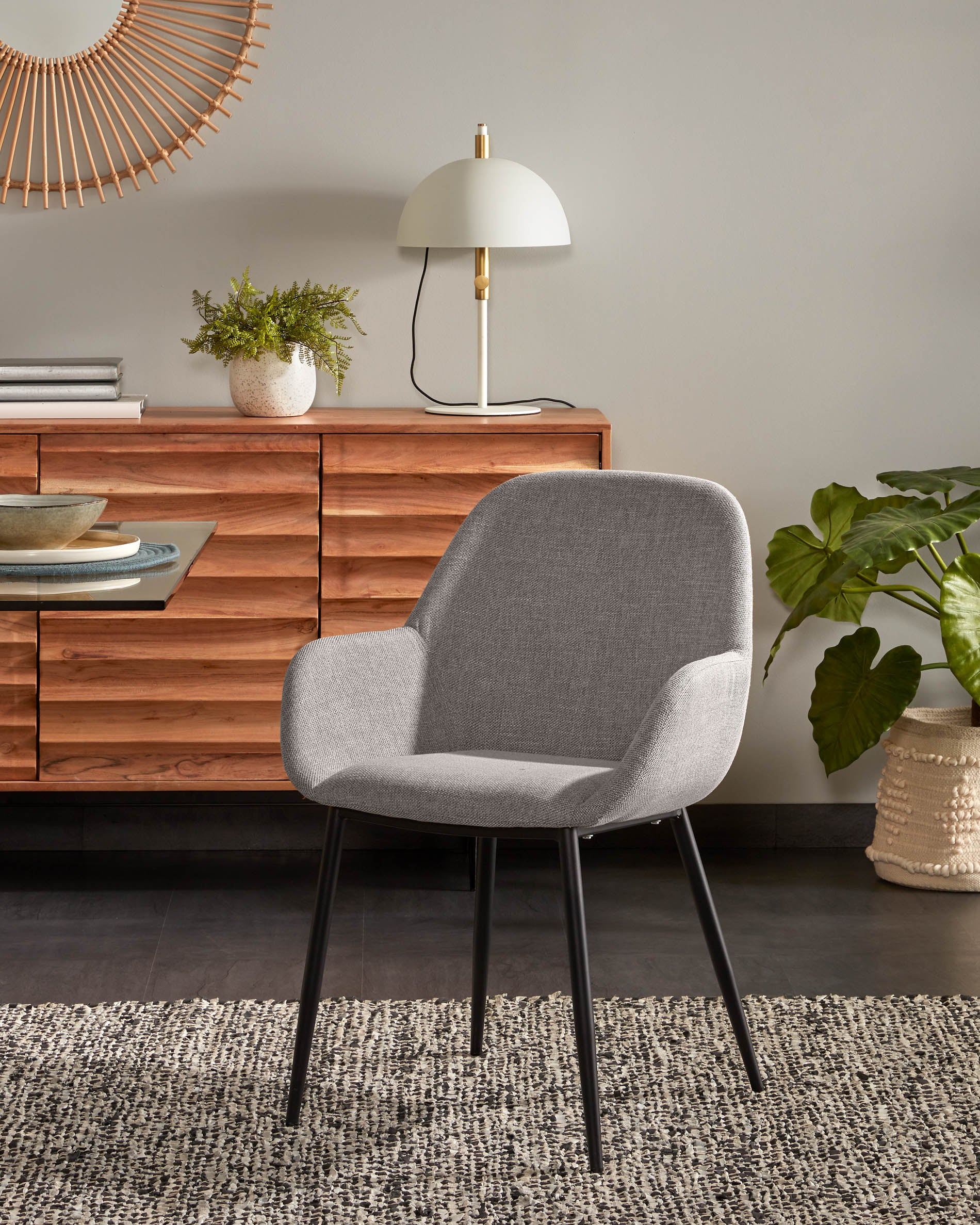 Konna light grey chair FR - Lifestyle