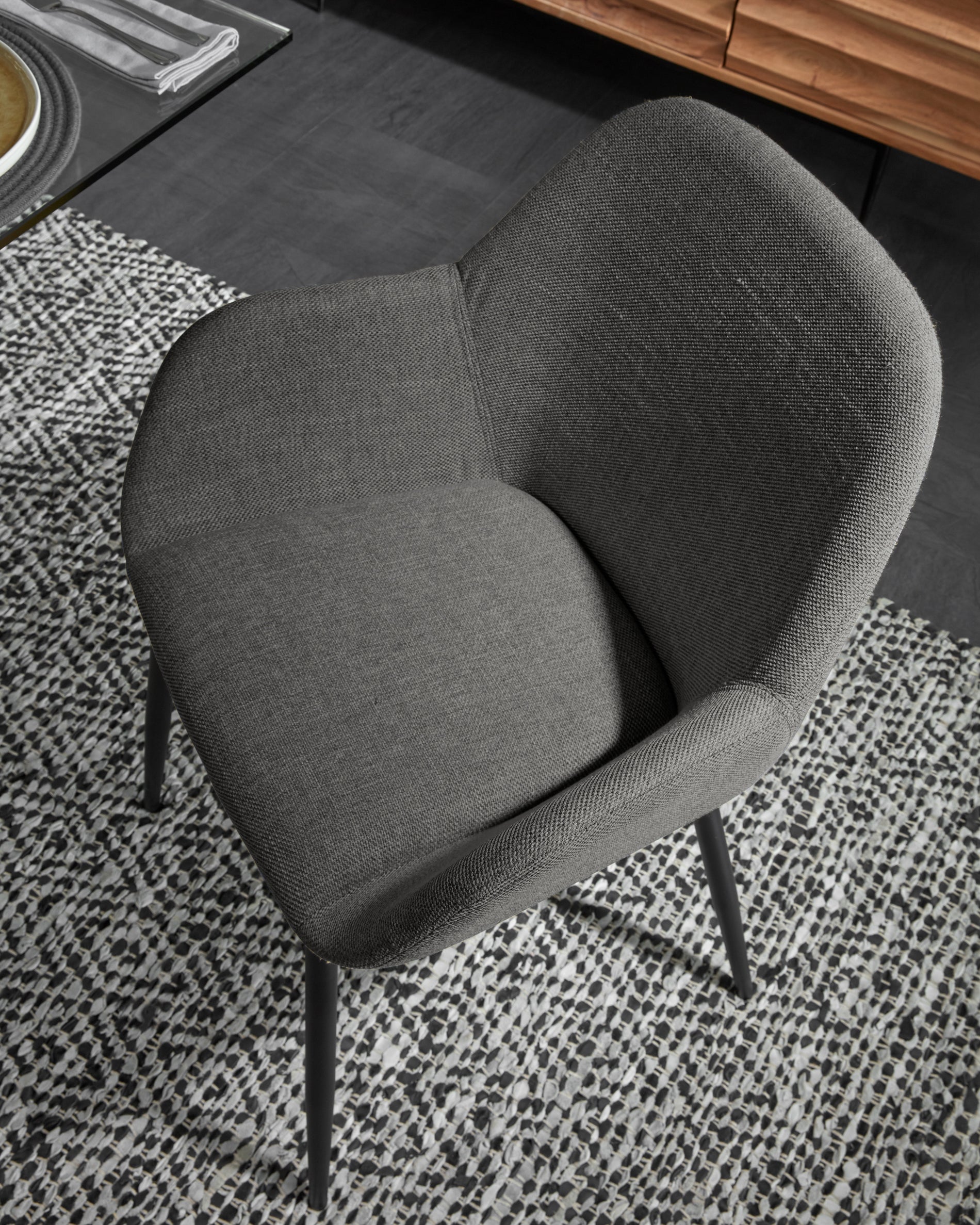 Konna dark grey chair FR - Lifestyle