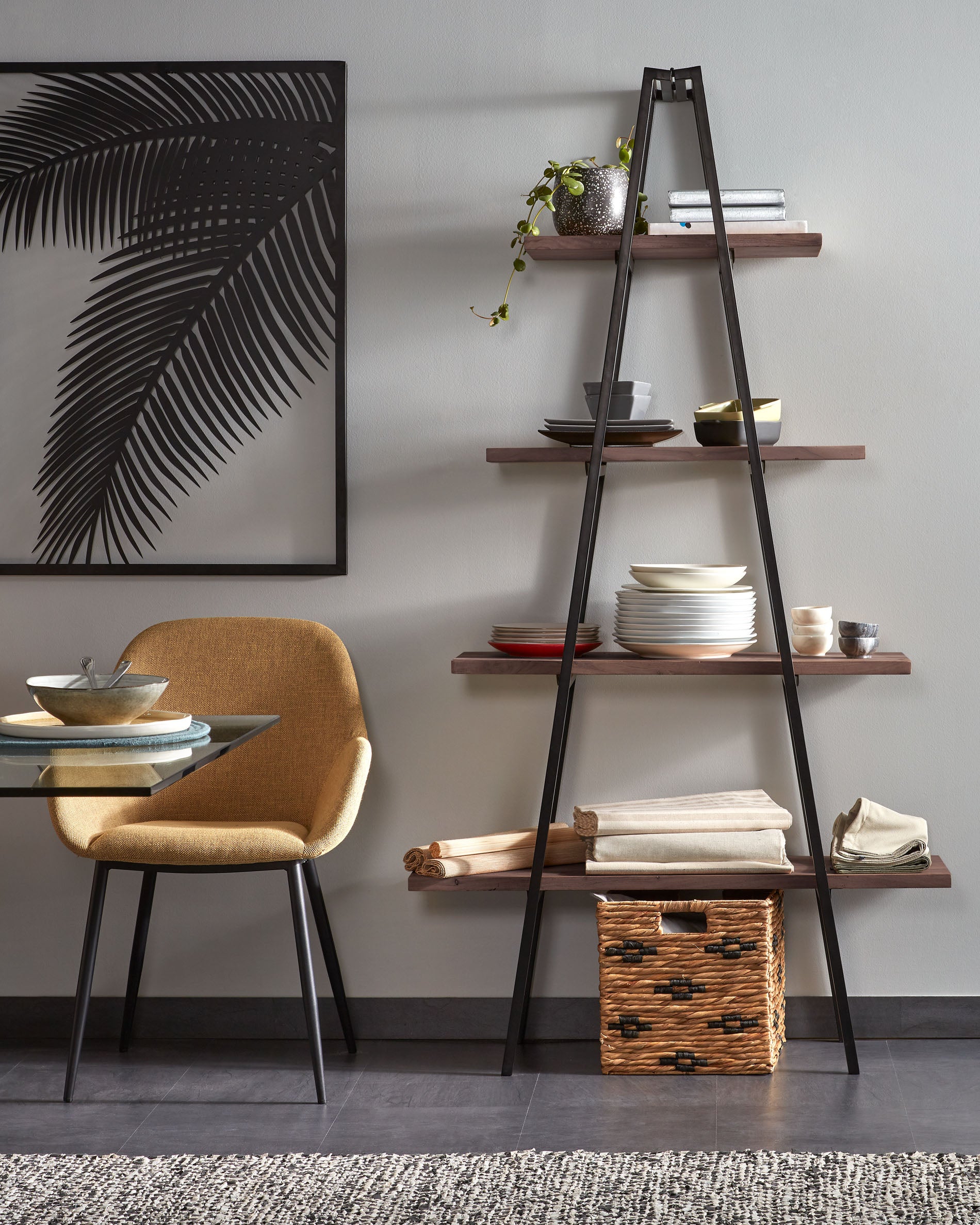 Konna mustard chair FR - Lifestyle