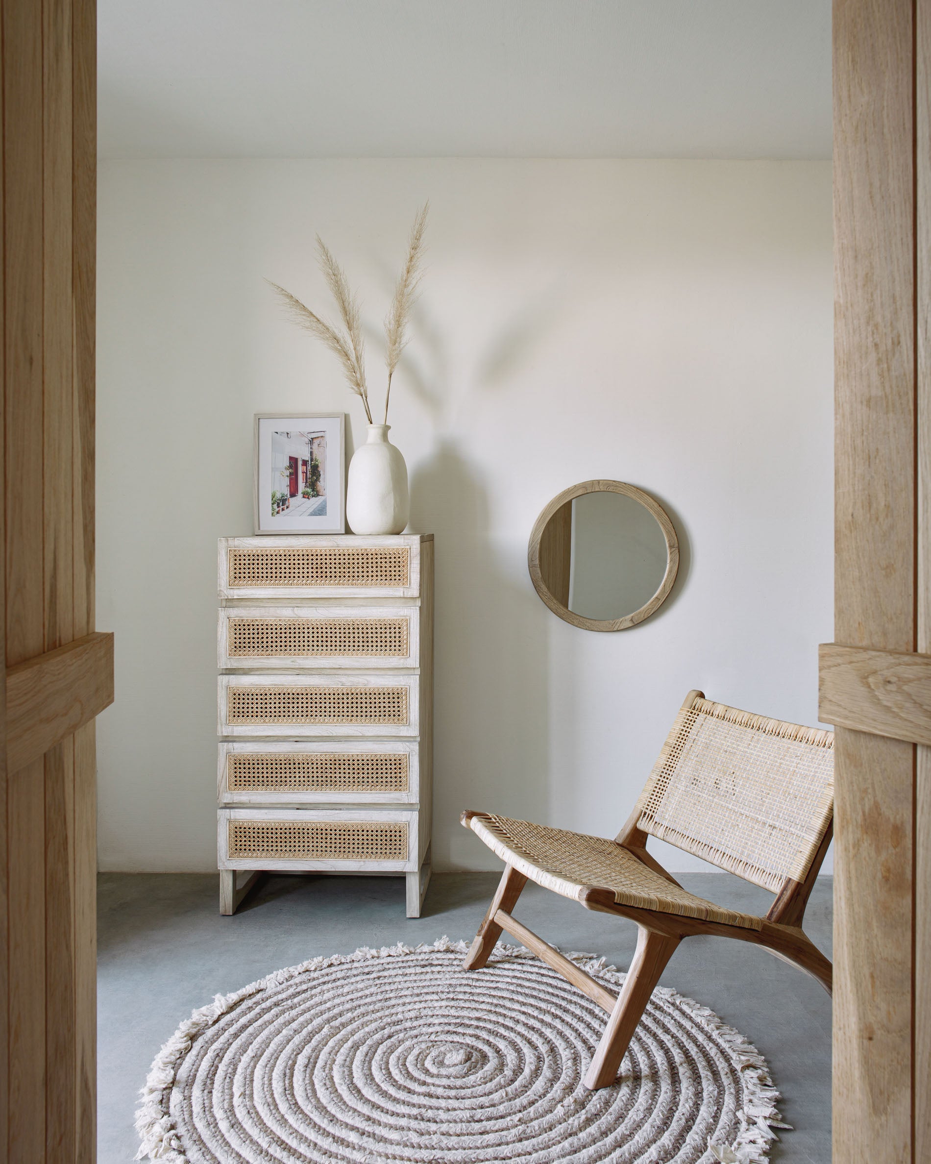 Beida solid teak armchair - Lifestyle