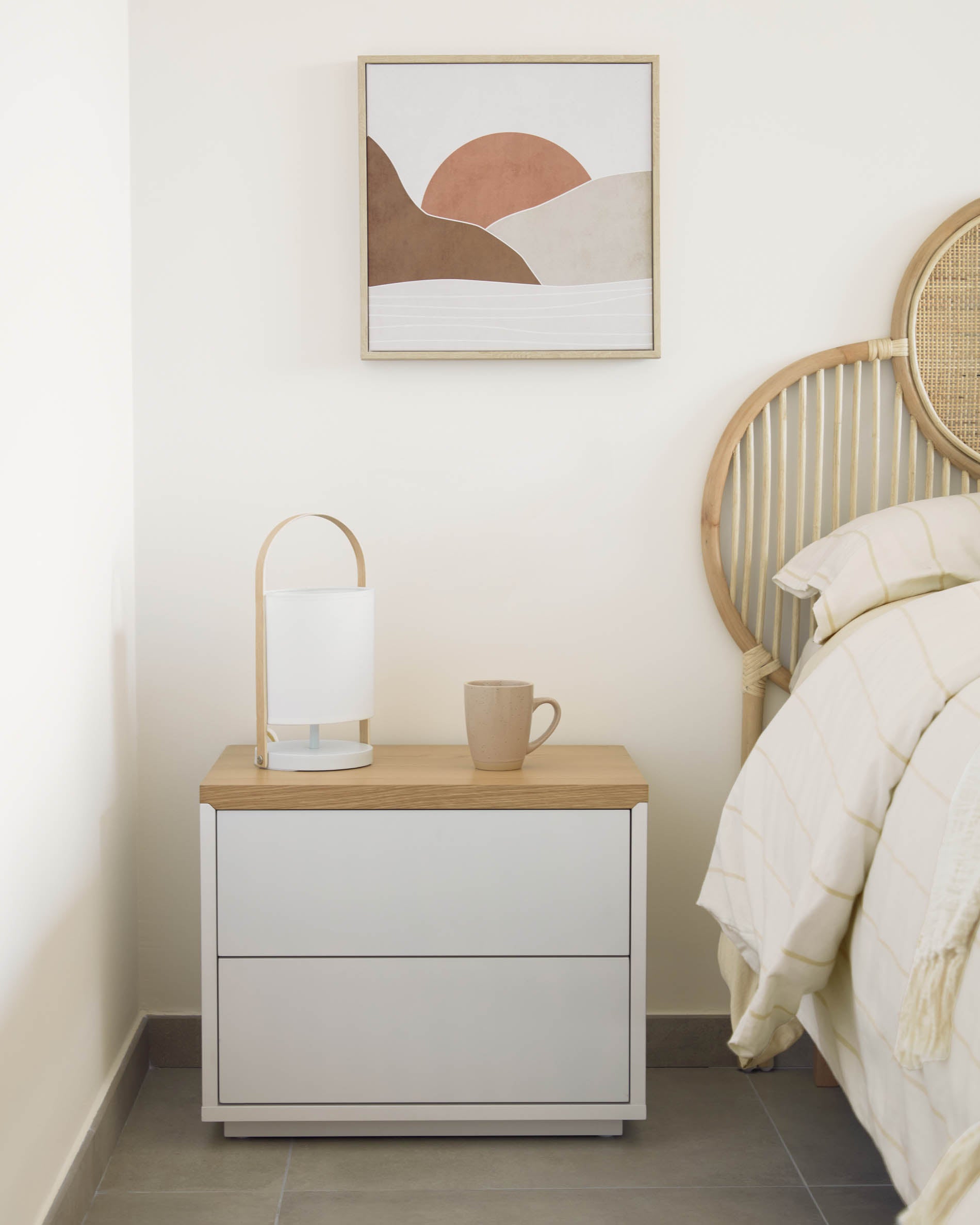 Zayma table lamp in beech wood and white cotton - Lifestyle