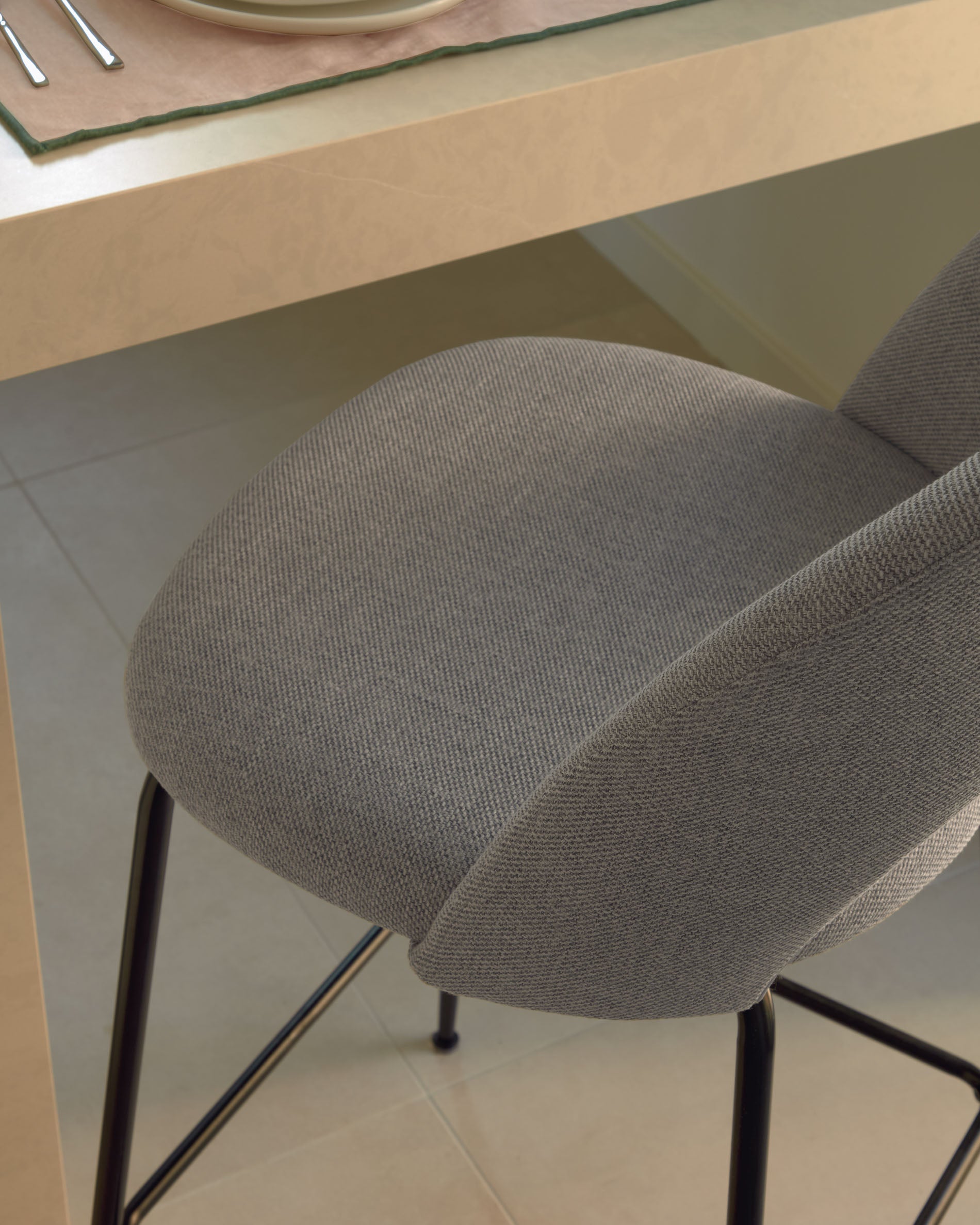 Mahalia light grey stool height 63 cm FSC 100% - Lifestyle