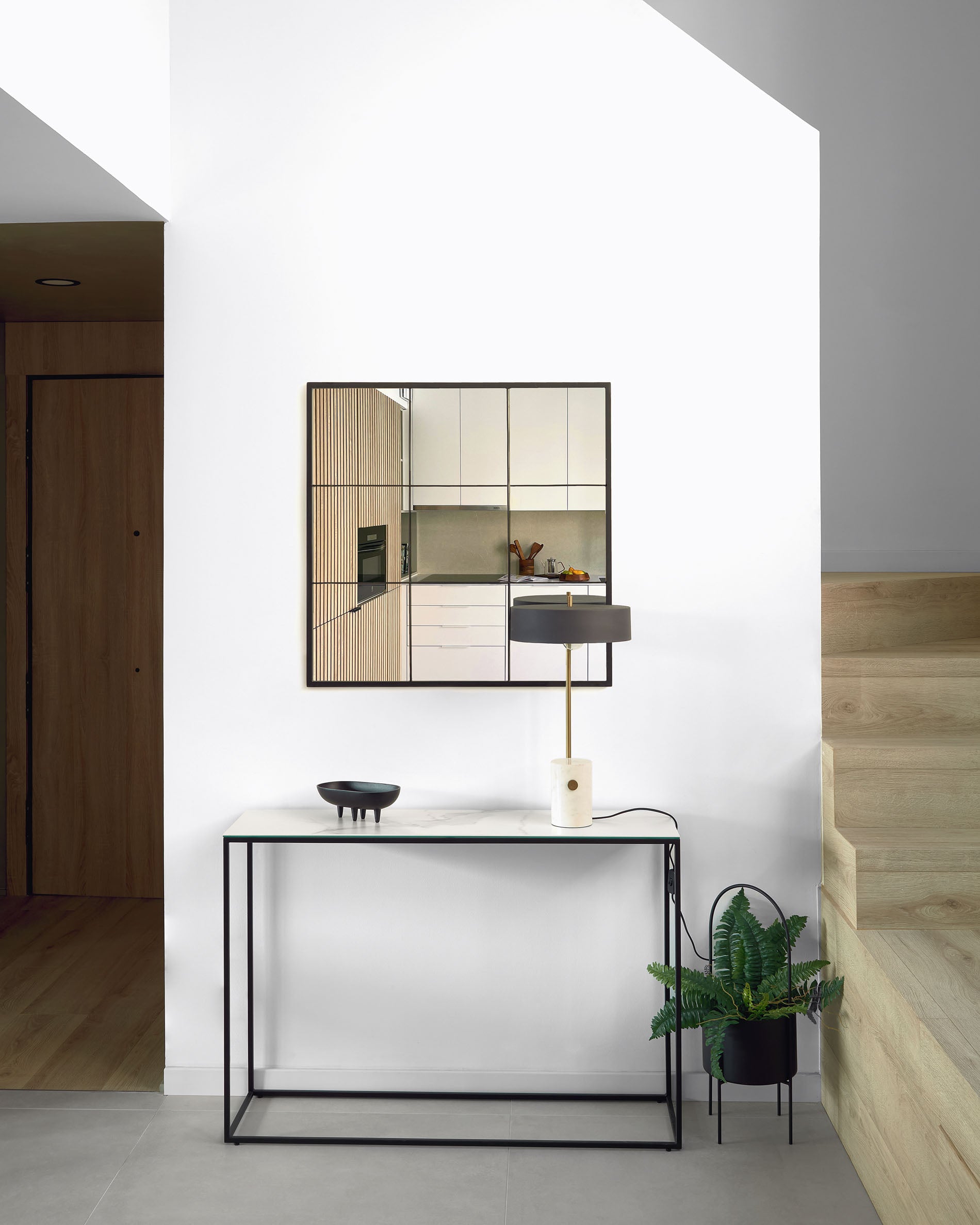 Rewena console table with Kalos Blanco porcelain top and steel structure, 110 x 75 cm - Lifestyle