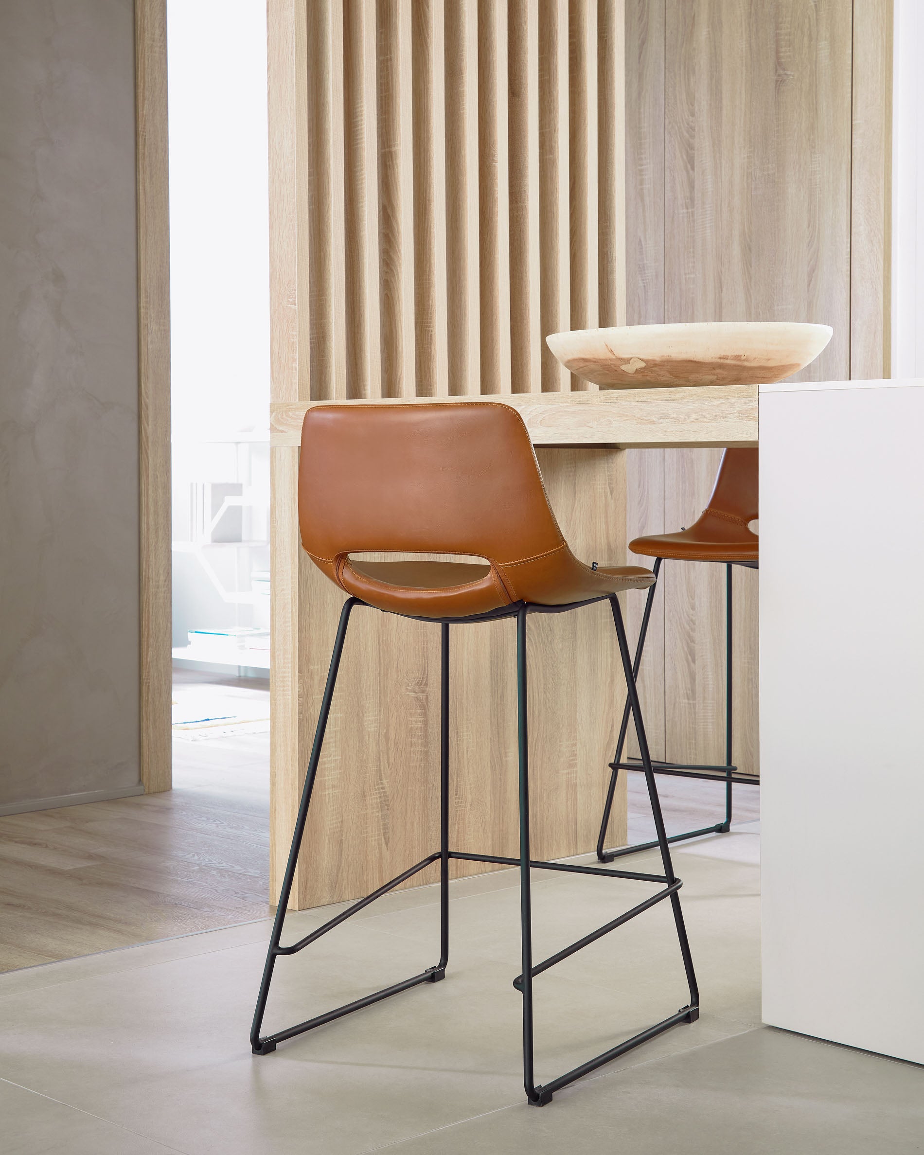 Brown synthetic leather Zahara height 65 cm - Lifestyle