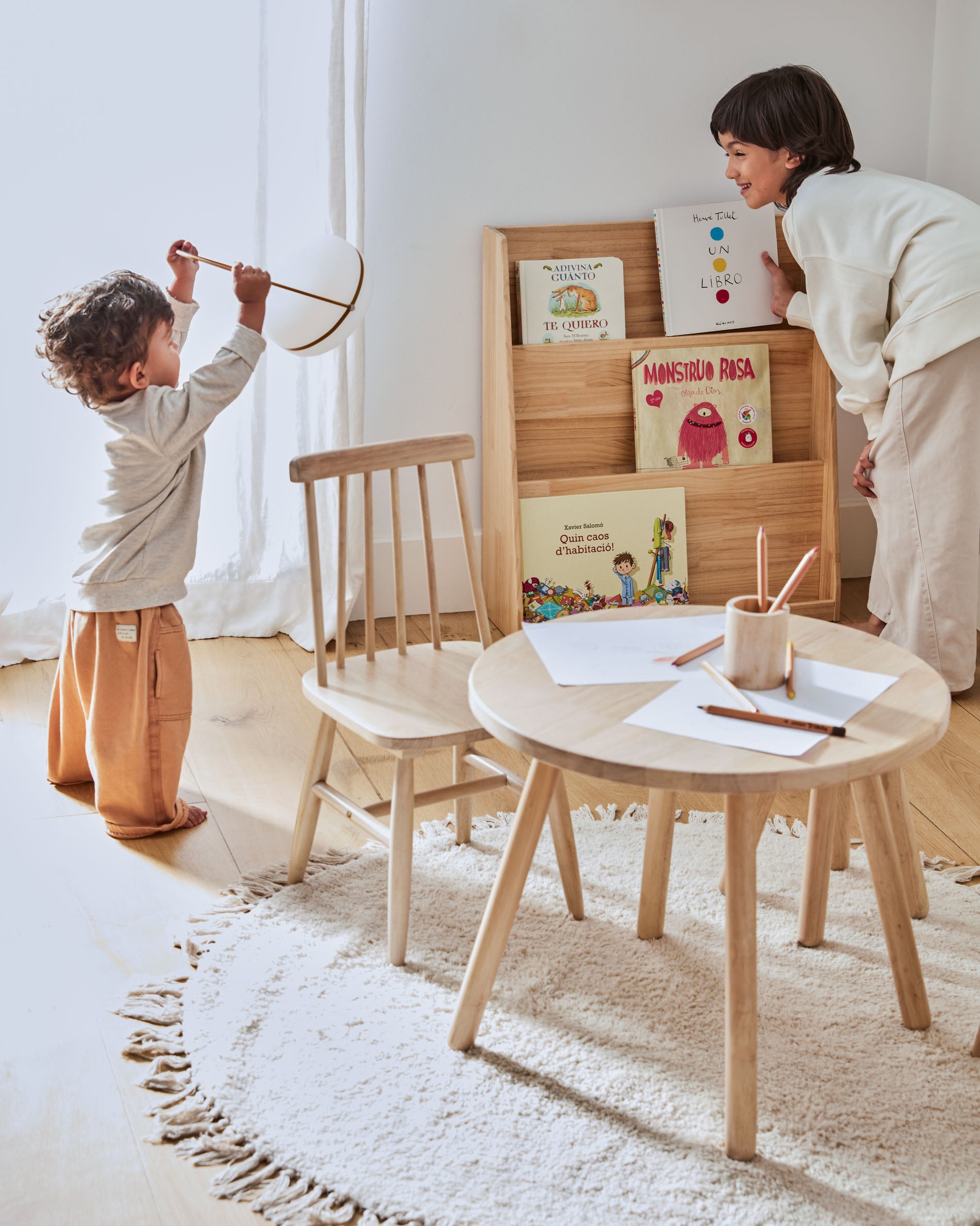 Tressia kids chair in solid rubber wood with natural finish - Lifestyle