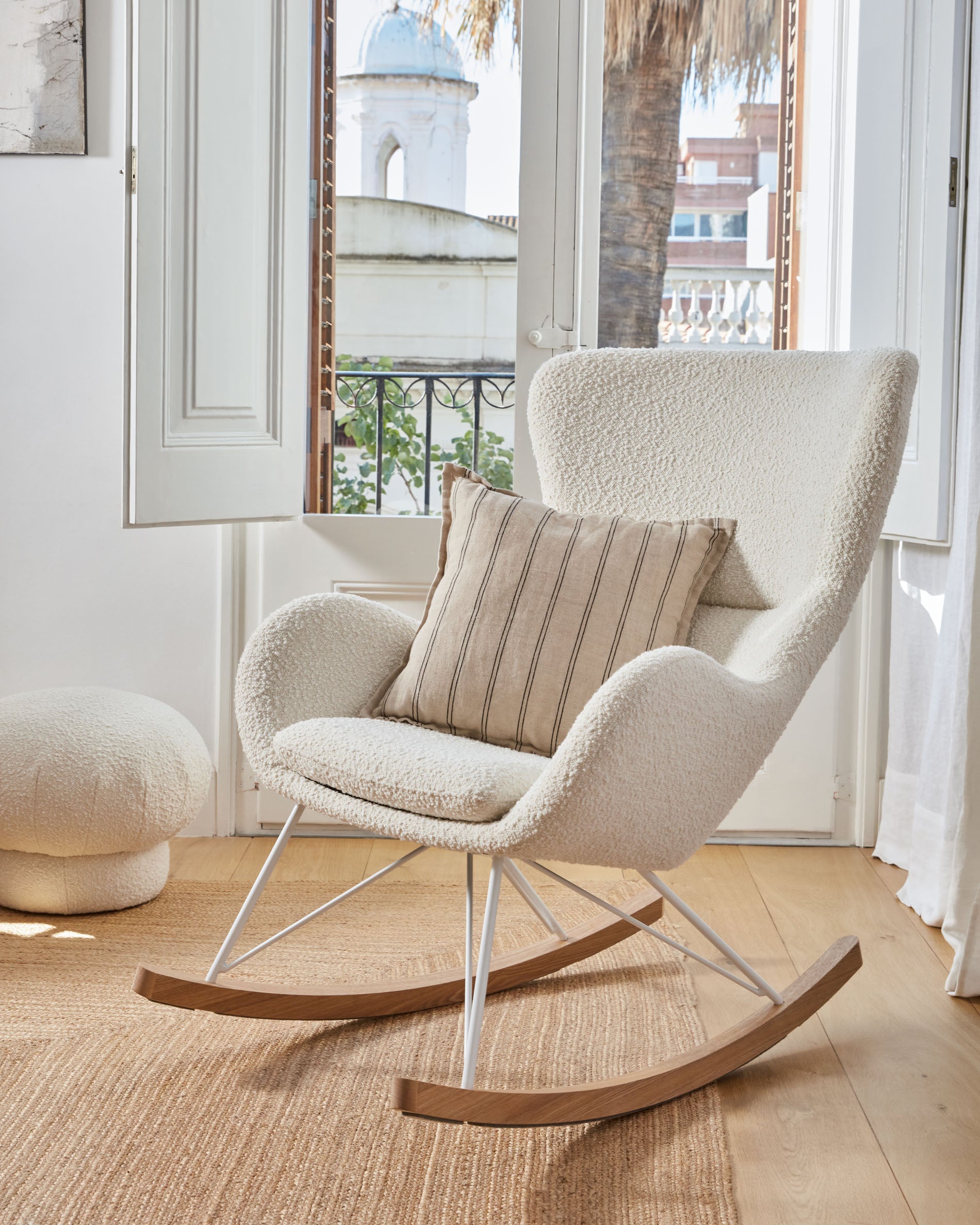 Vania rocking chair in white bouclé - Lifestyle