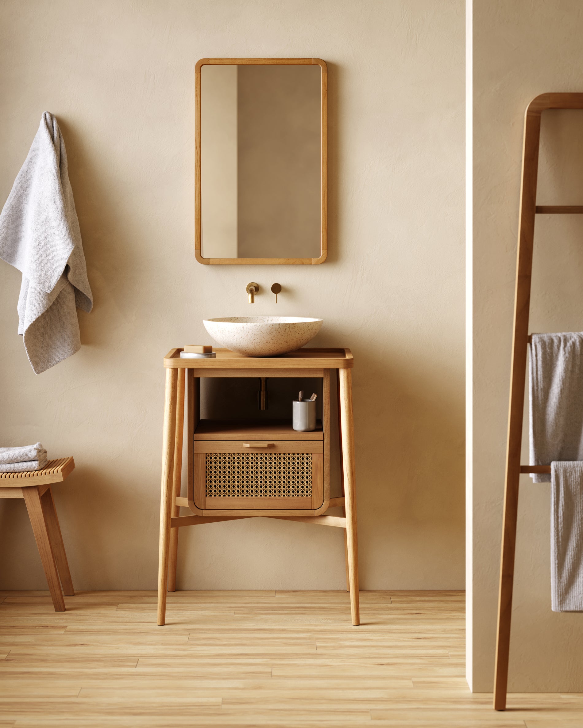 Uliana solid teak towel rail with natural finish 50 x 160 cm - Lifestyle