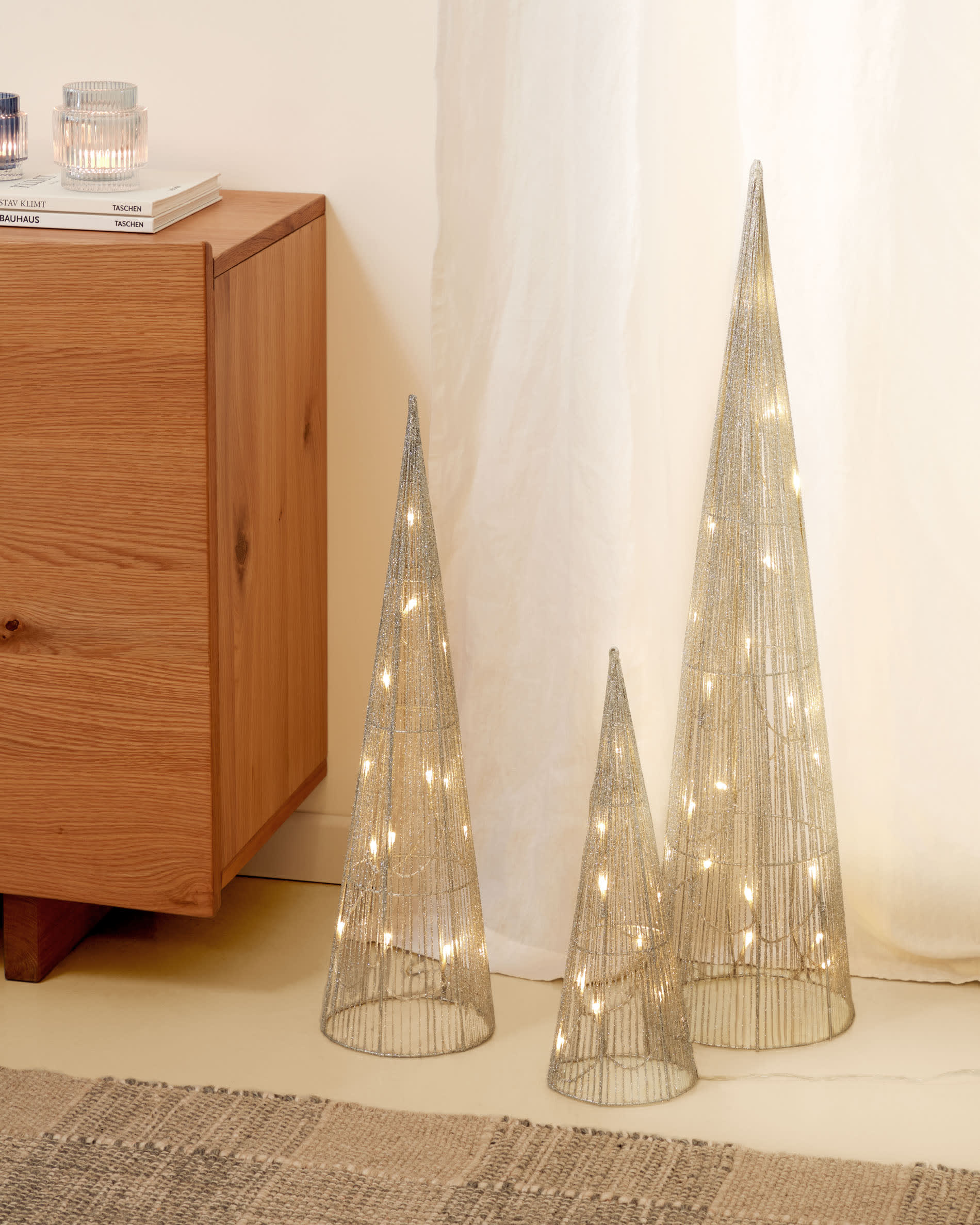 Marleen set of 3 light-up Christmas trees in grey 40 cm 60 cm 80 cm