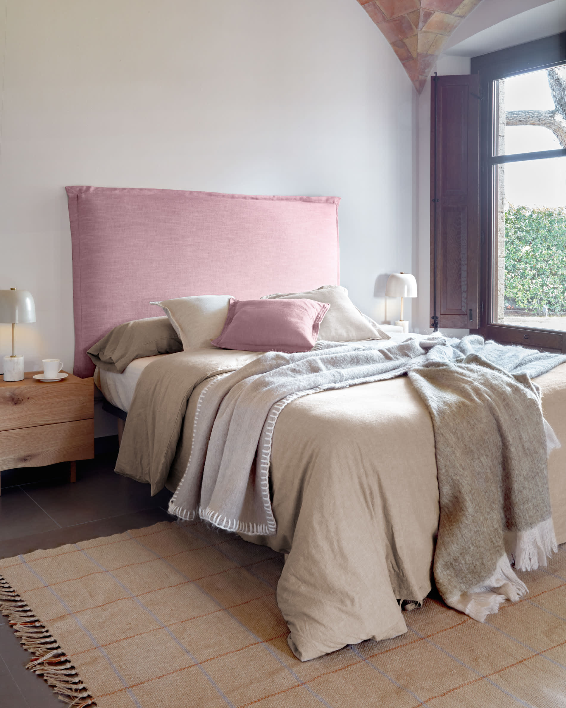 Tanit fejvég rózsaszín vászon levehető huzattal, 200 cm-es ágyakhoz