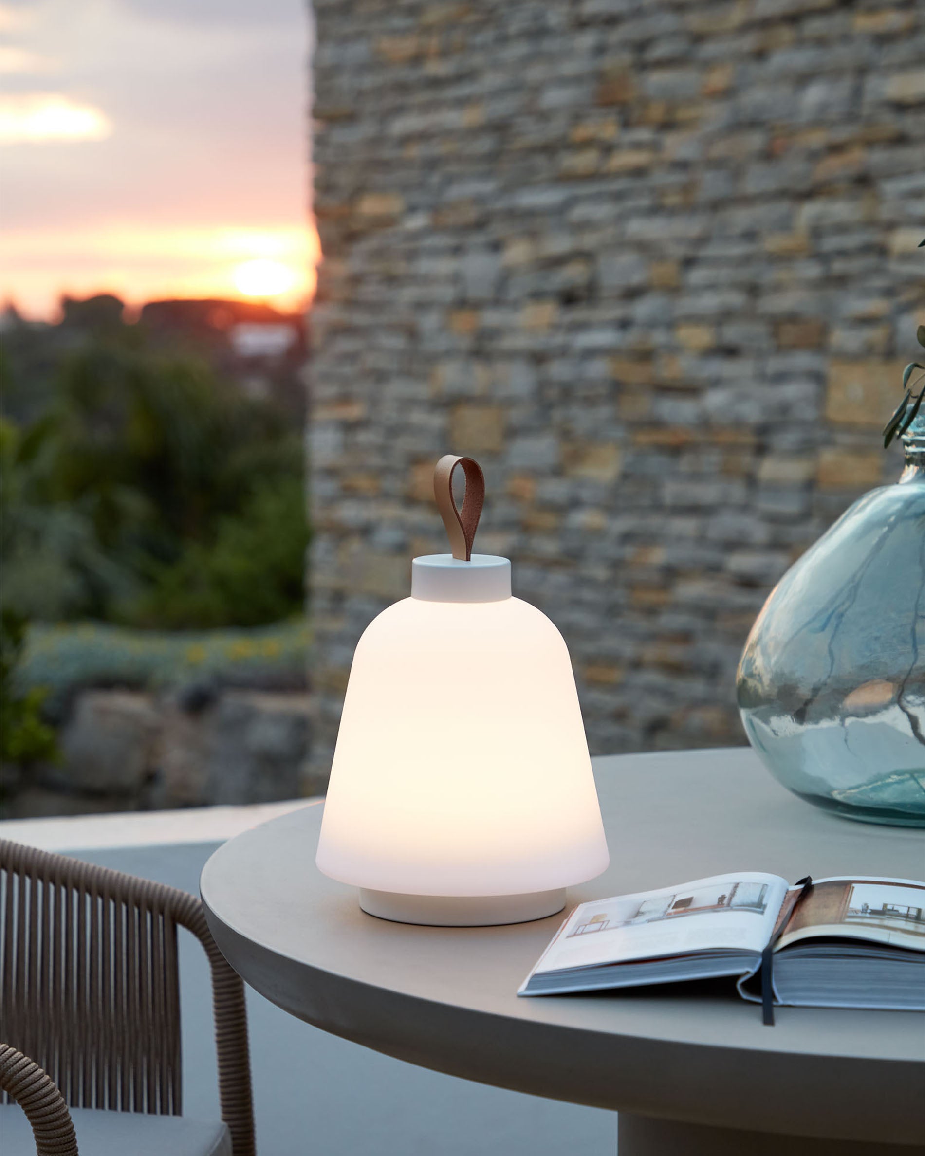 Udiya outdoor table lamp in polythene and metal white with white finish - Lifestyle