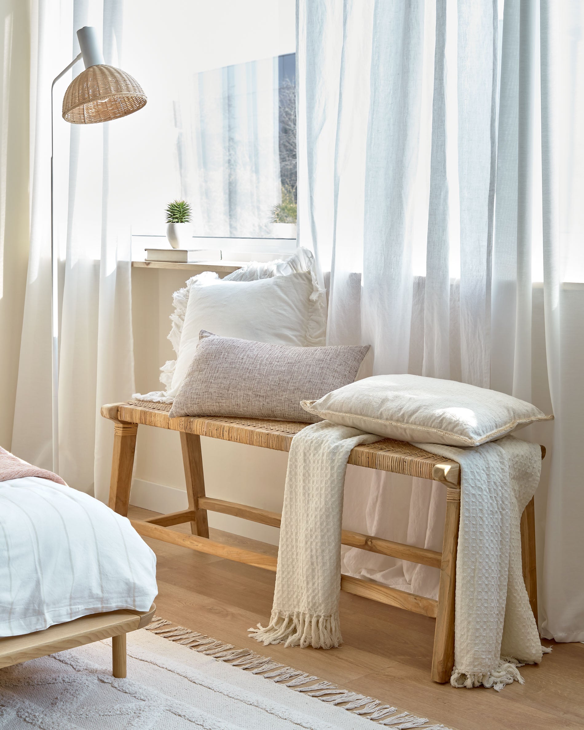 Beida solid teak bench 120 cm - Lifestyle