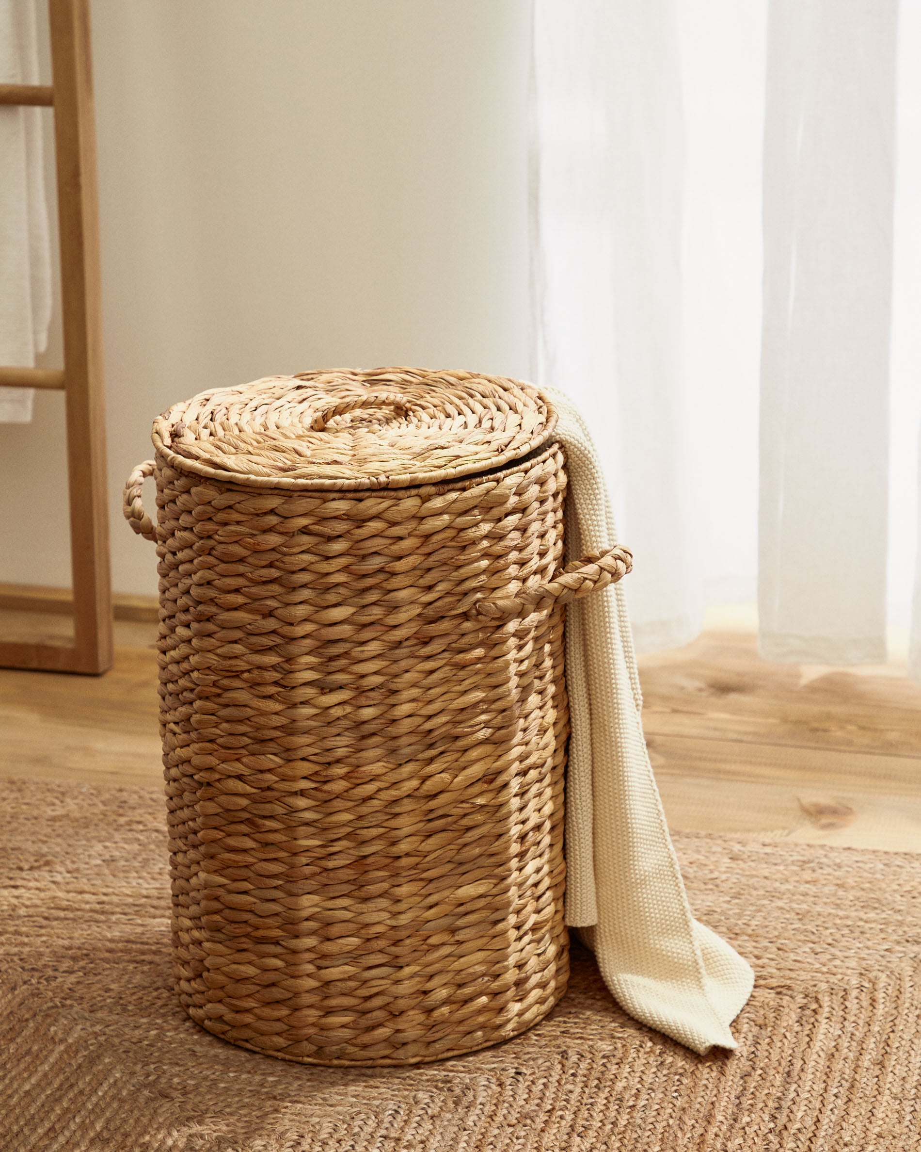 Yessira natural fibre clothes basket, 55 cm - Lifestyle