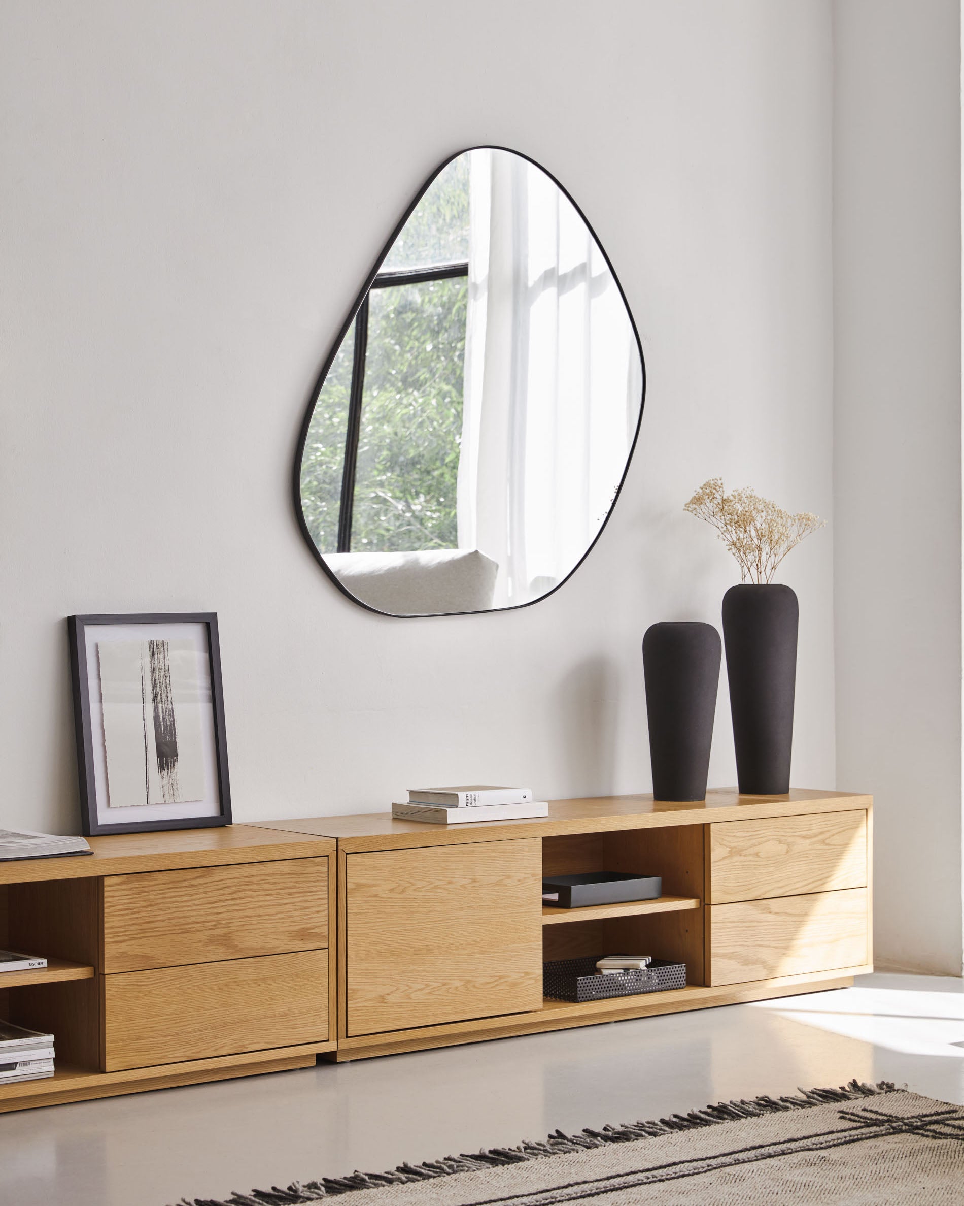 Abilen oak wood veneer single door TV stand with 2 drawers, 150 x 44 cm FSC 100% - Lifestyle