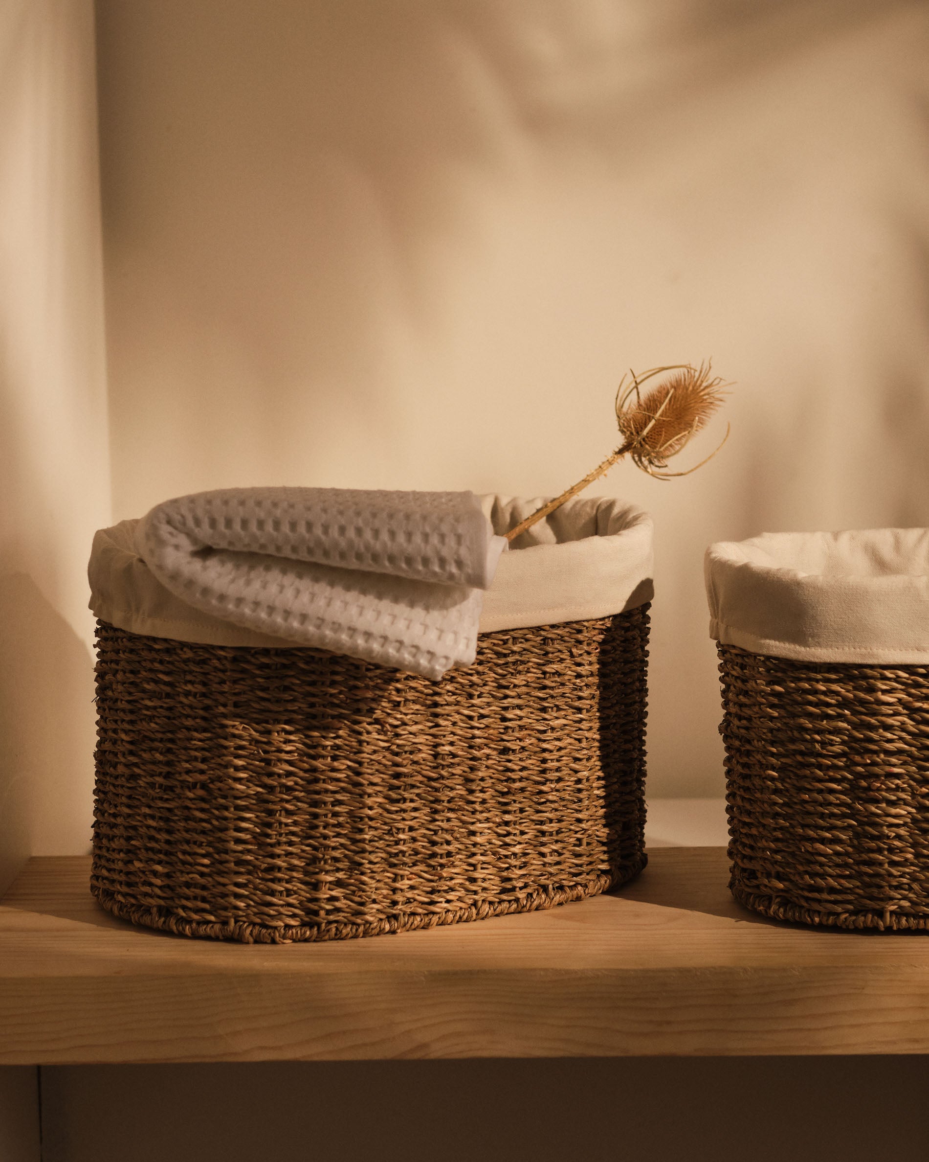 Tossa set of 2 medium natural fiber baskets - Lifestyle