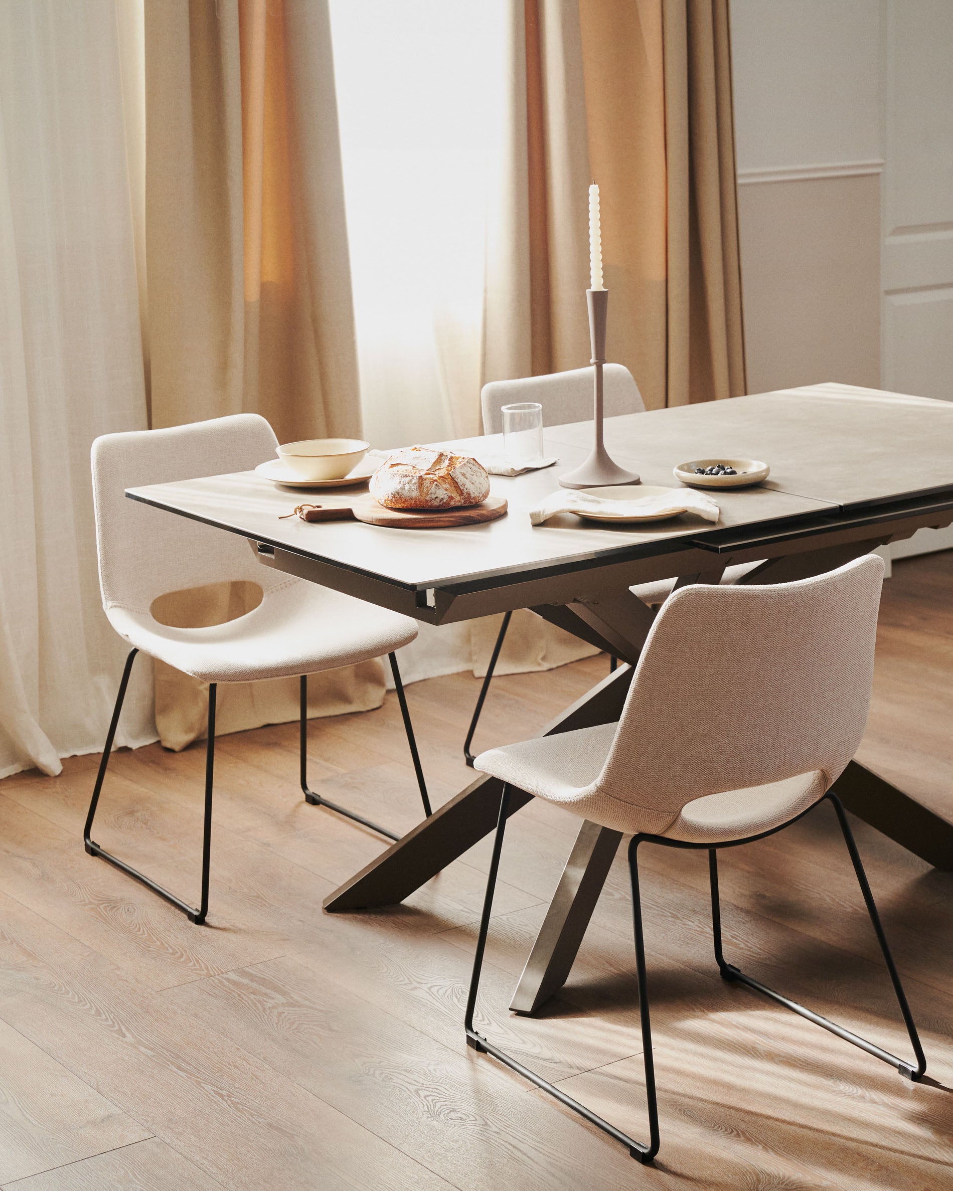 Atminda extendable table, porcelain and steel legs with a grey finish, 160 (210) x 90 cm - Lifestyle