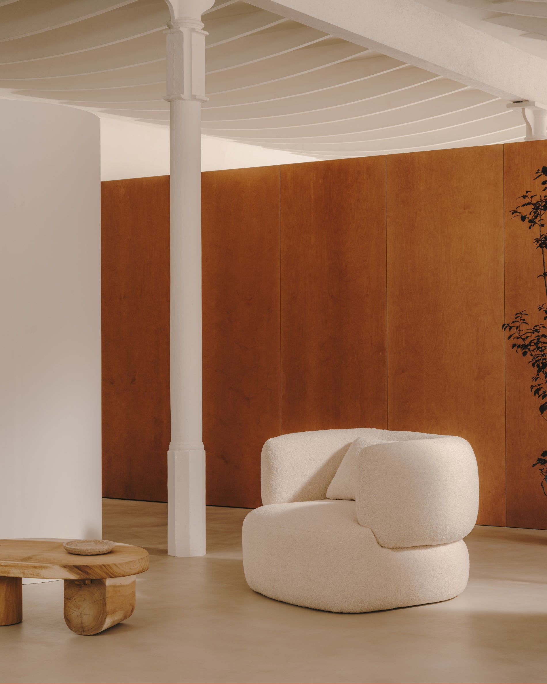 Martina ecru bouclé swivel armchair with cushion FSC Mix Credit - Lifestyle