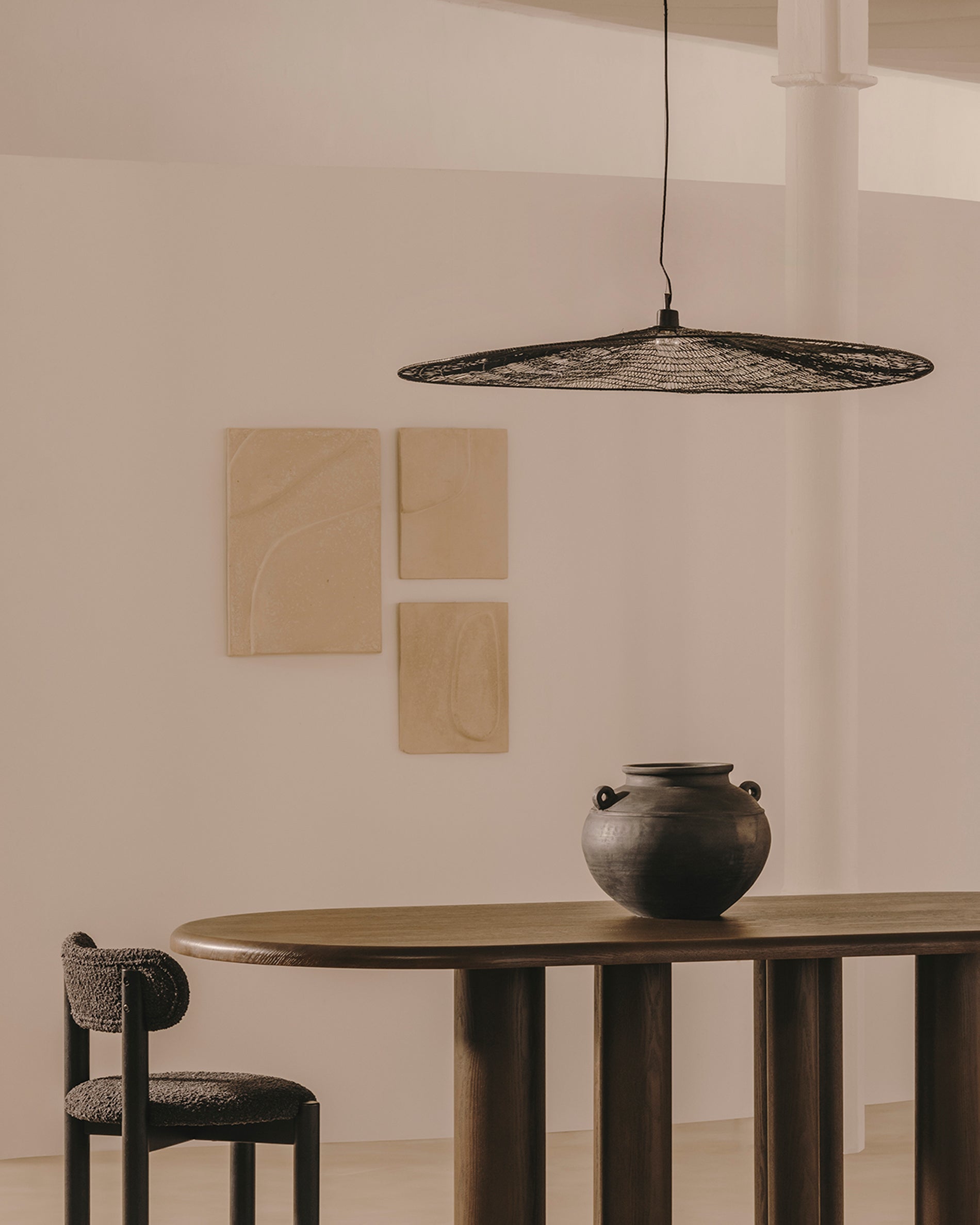 Makai metal ceiling lamp with black finish Ø 100 cm - Lifestyle