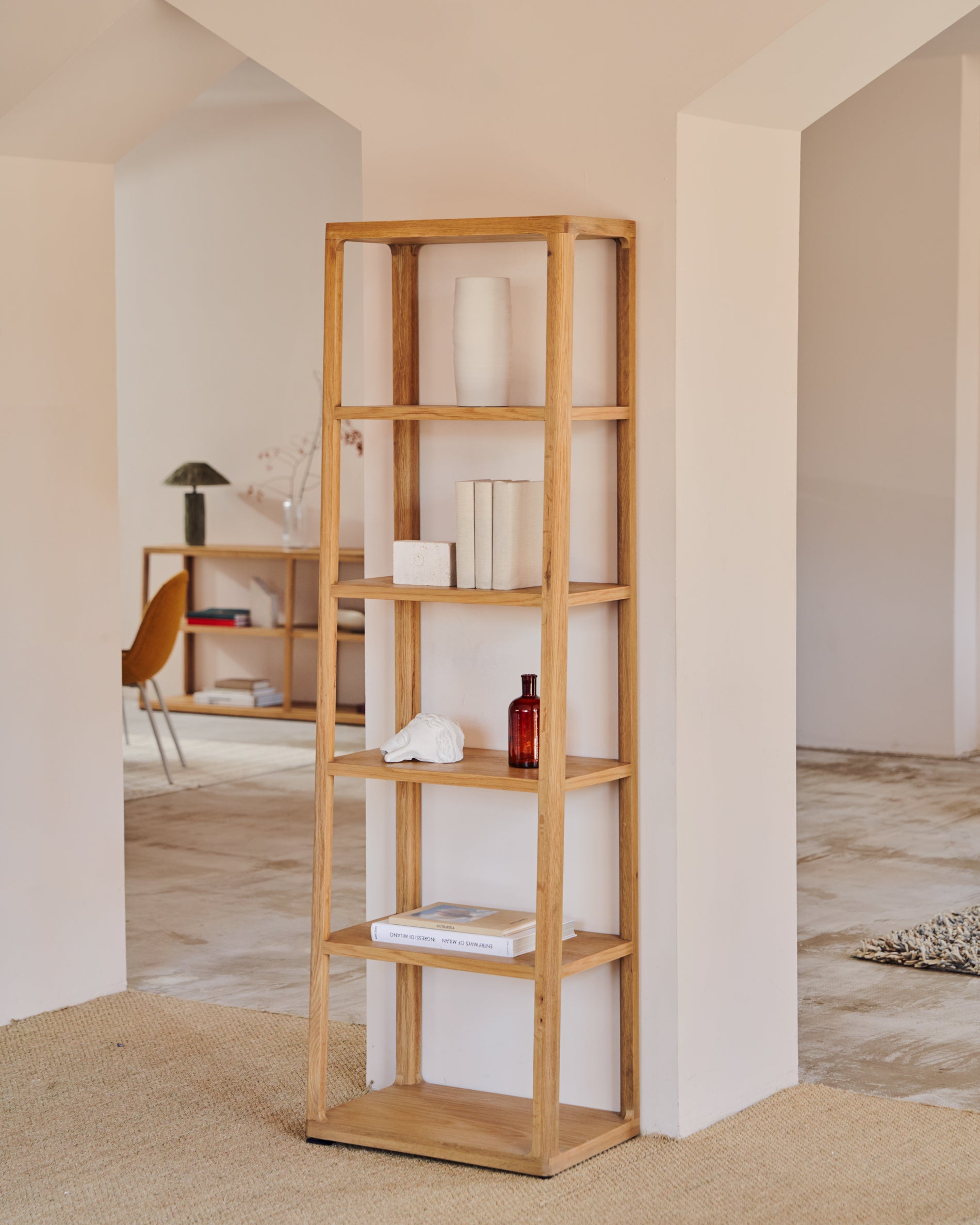 Maymai shelf with solid oak structure 60 x 193 cm - Lifestyle