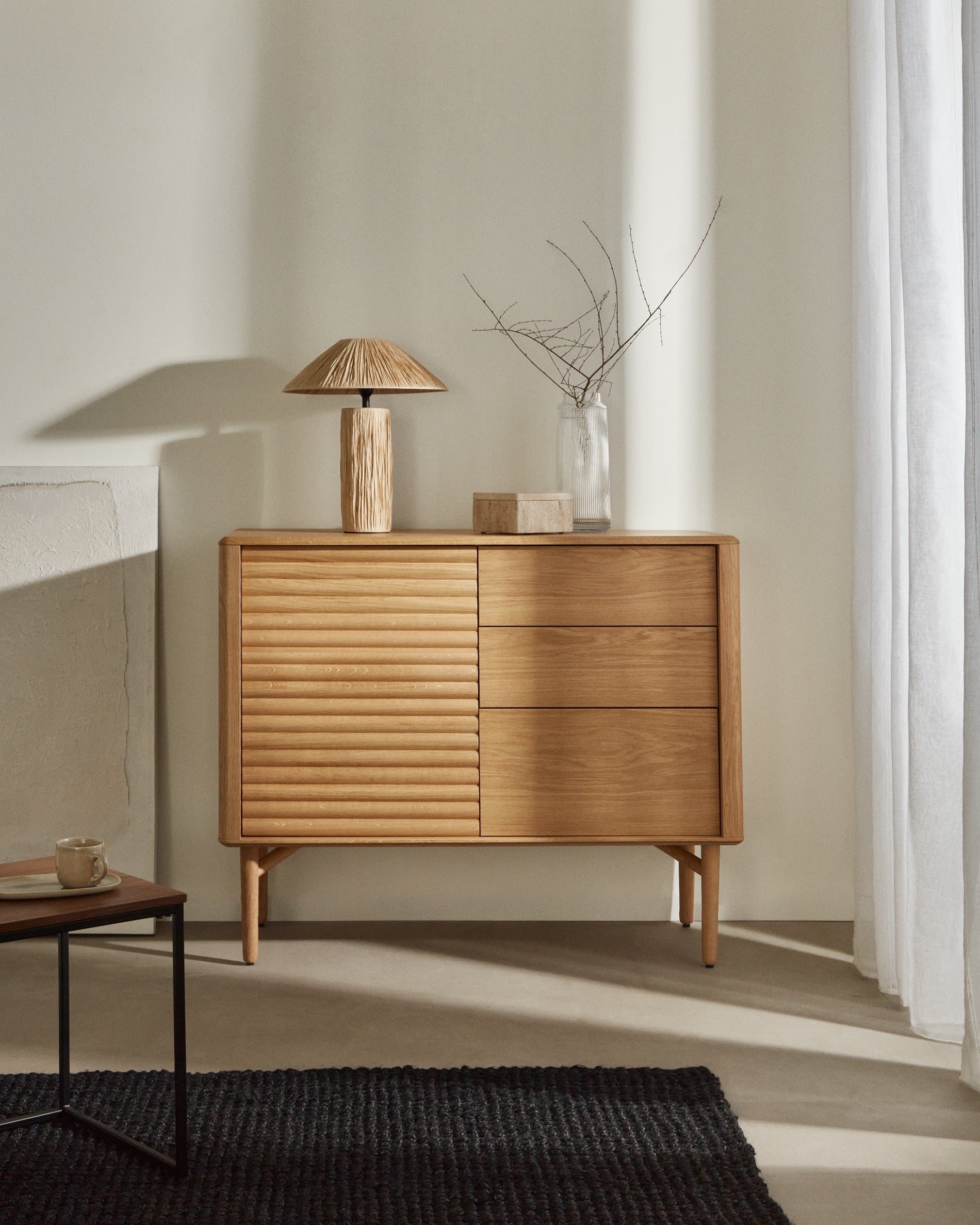 Lenon sideboard with 1 door and 3 drawers, made from oak wood and veneer, 105 x 85 cm FSC MIX Credit - Lifestyle