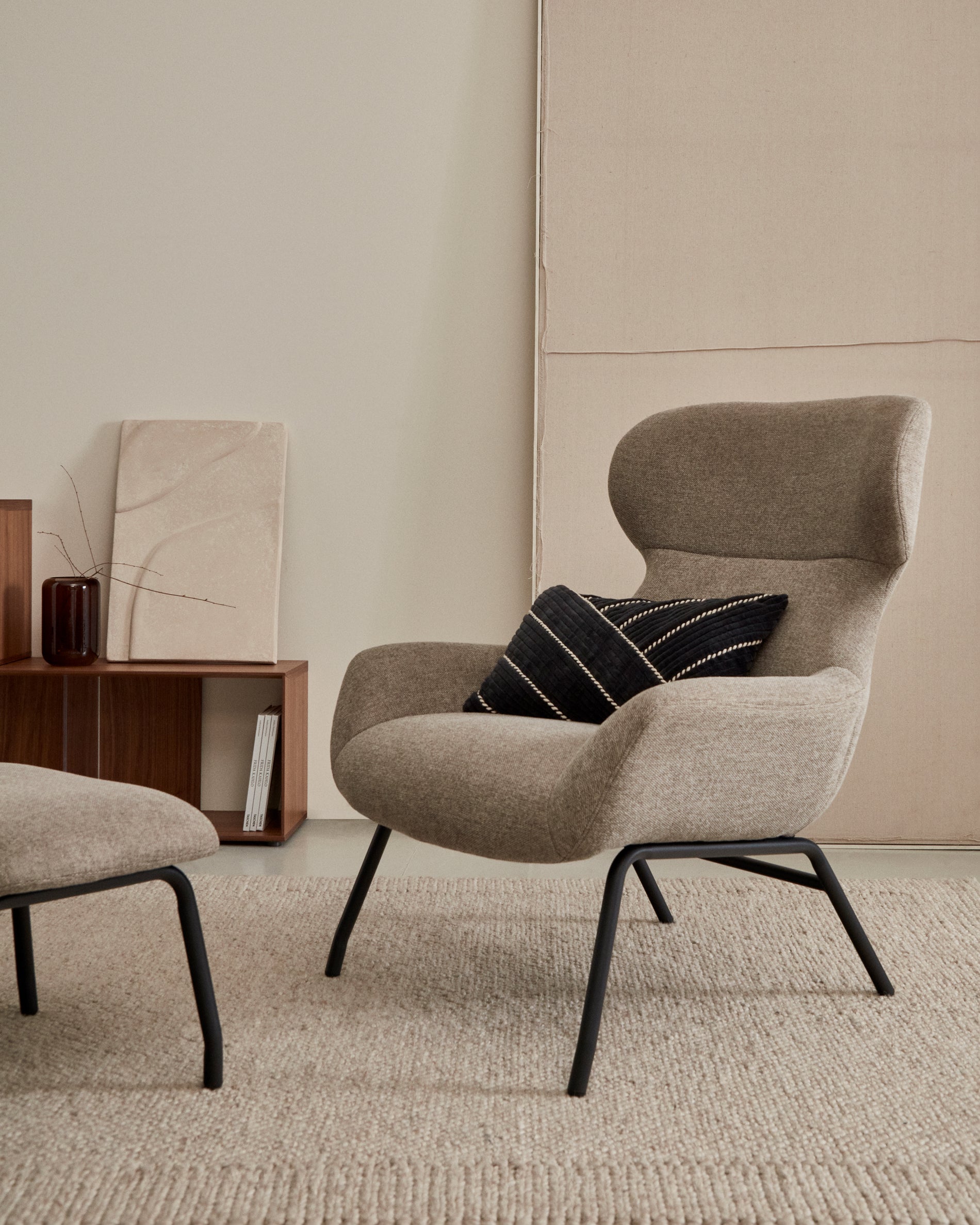 Belina chenille armchair in light brown and steel with black finish FSC 100% - Lifestyle