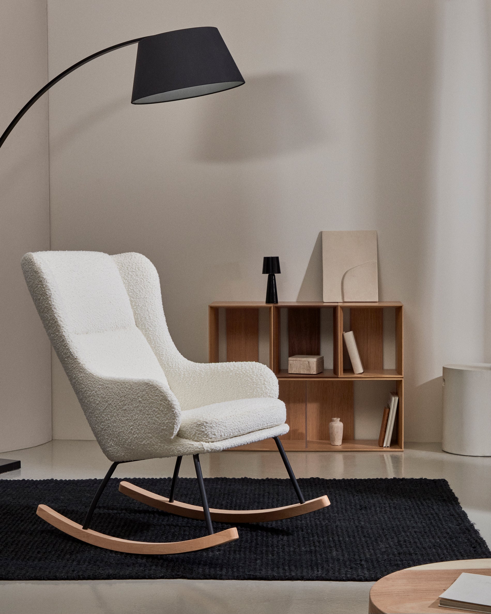 Maustin rocking chair in white bouclé with a black steel structure and beech wood - Lifestyle