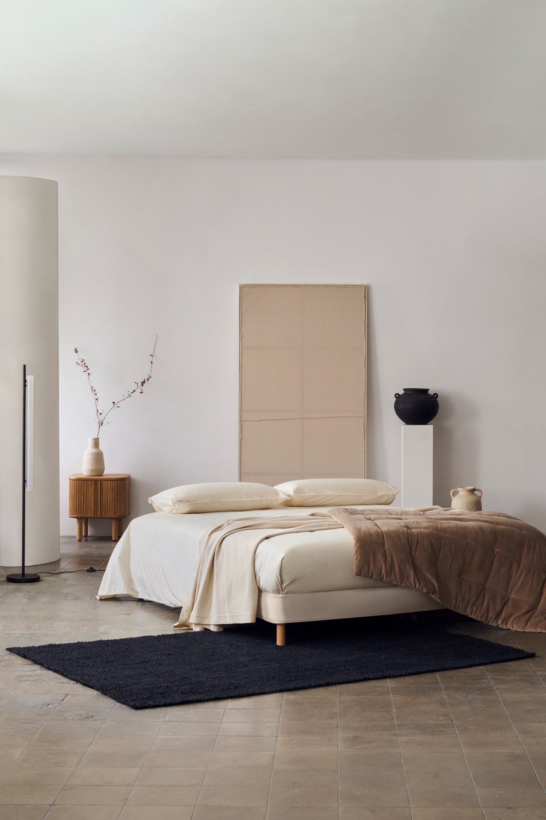 Mailen bedside table in ash veneer with a natural finish 50 x 55 cm - Lifestyle