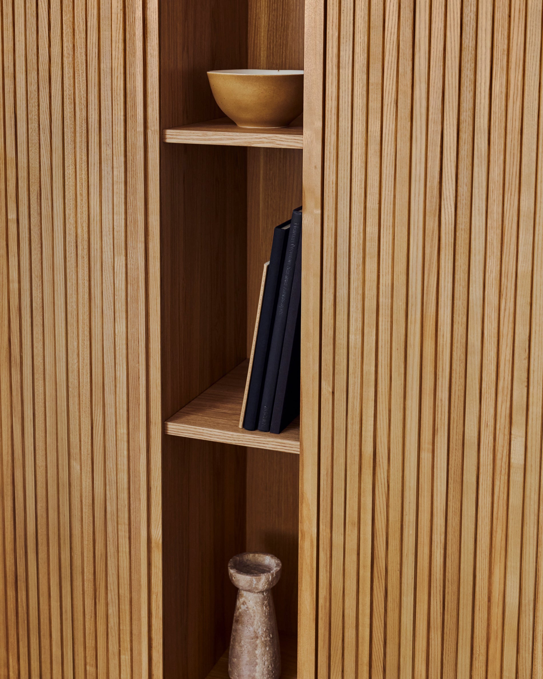 Mailen 2 door highboard in ash veneer with a natural finish 110 x 160 cm - Lifestyle