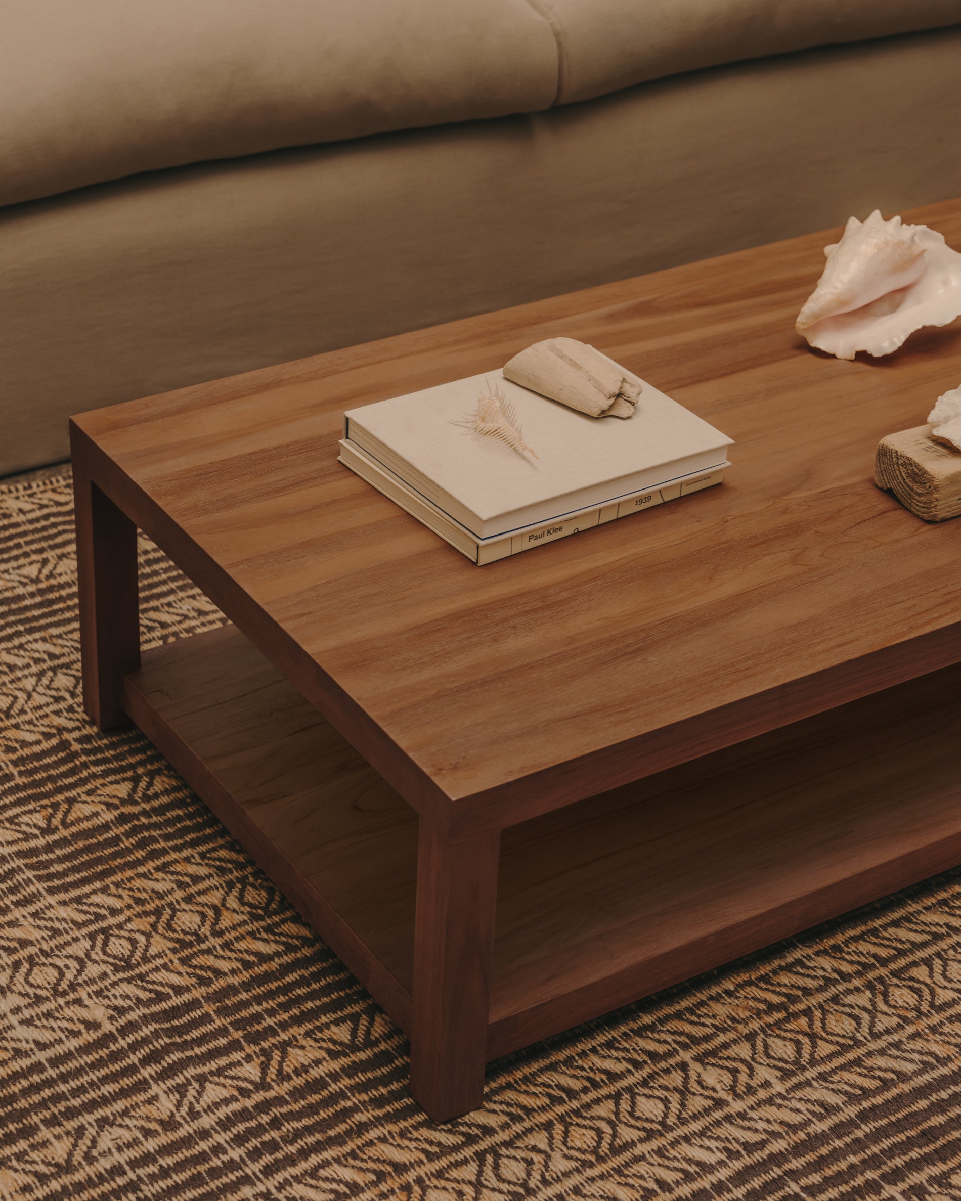 Sashi coffee table, made of solid teak wood, 150 x 70 cm