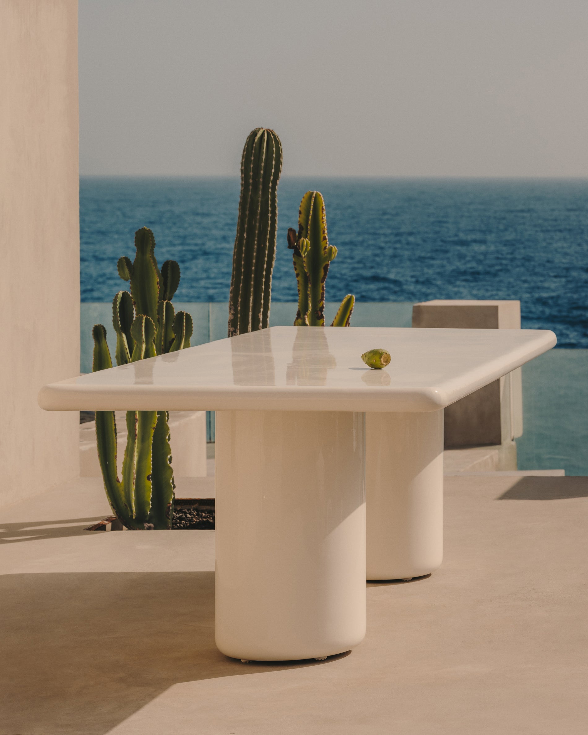 Canaret cement table with glossy white finish, 239 cm x 102 cm