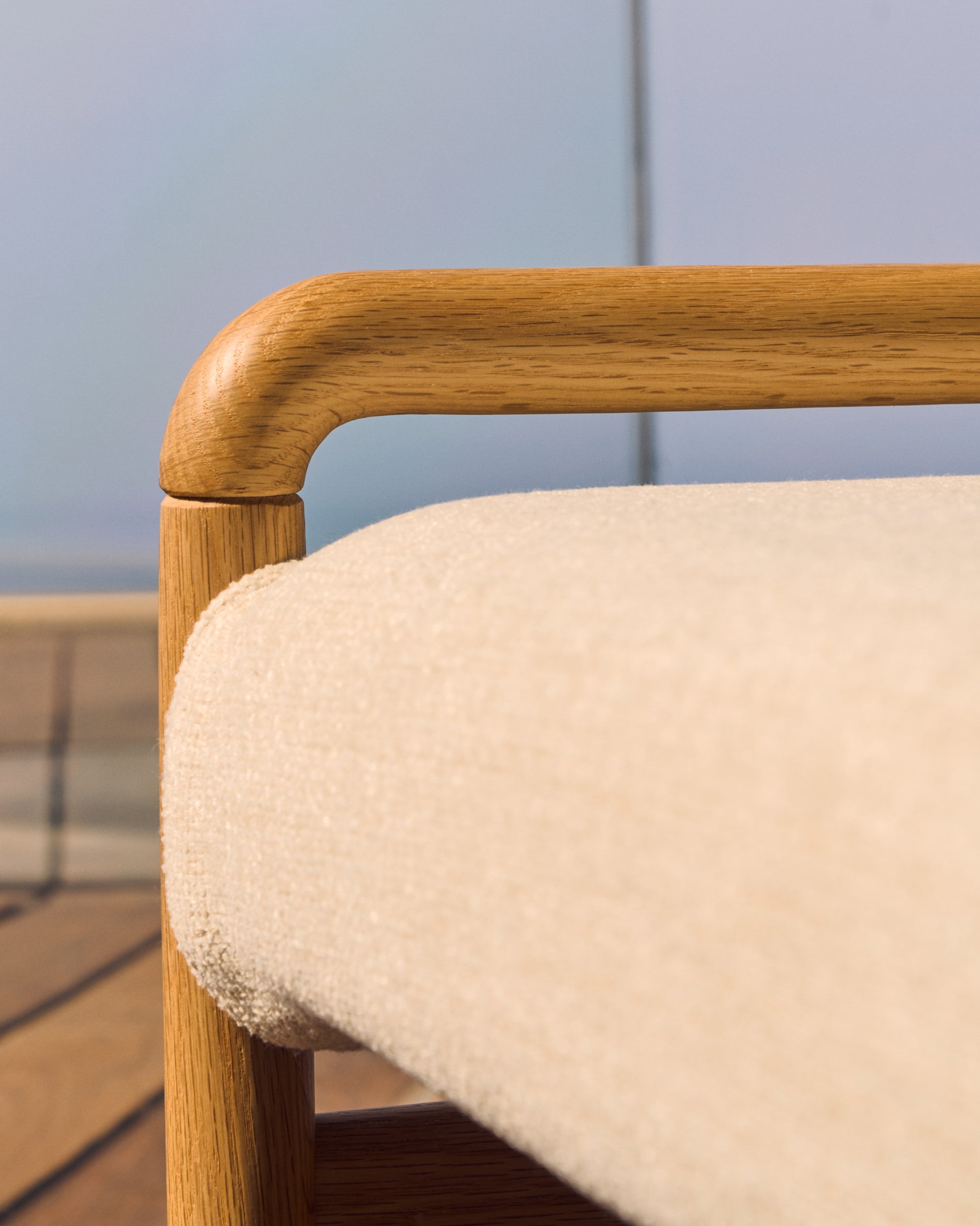 Macaret bench with removable cover solid oak wood with natural finish 120 cm FSC Mix Credit - Lifestyle