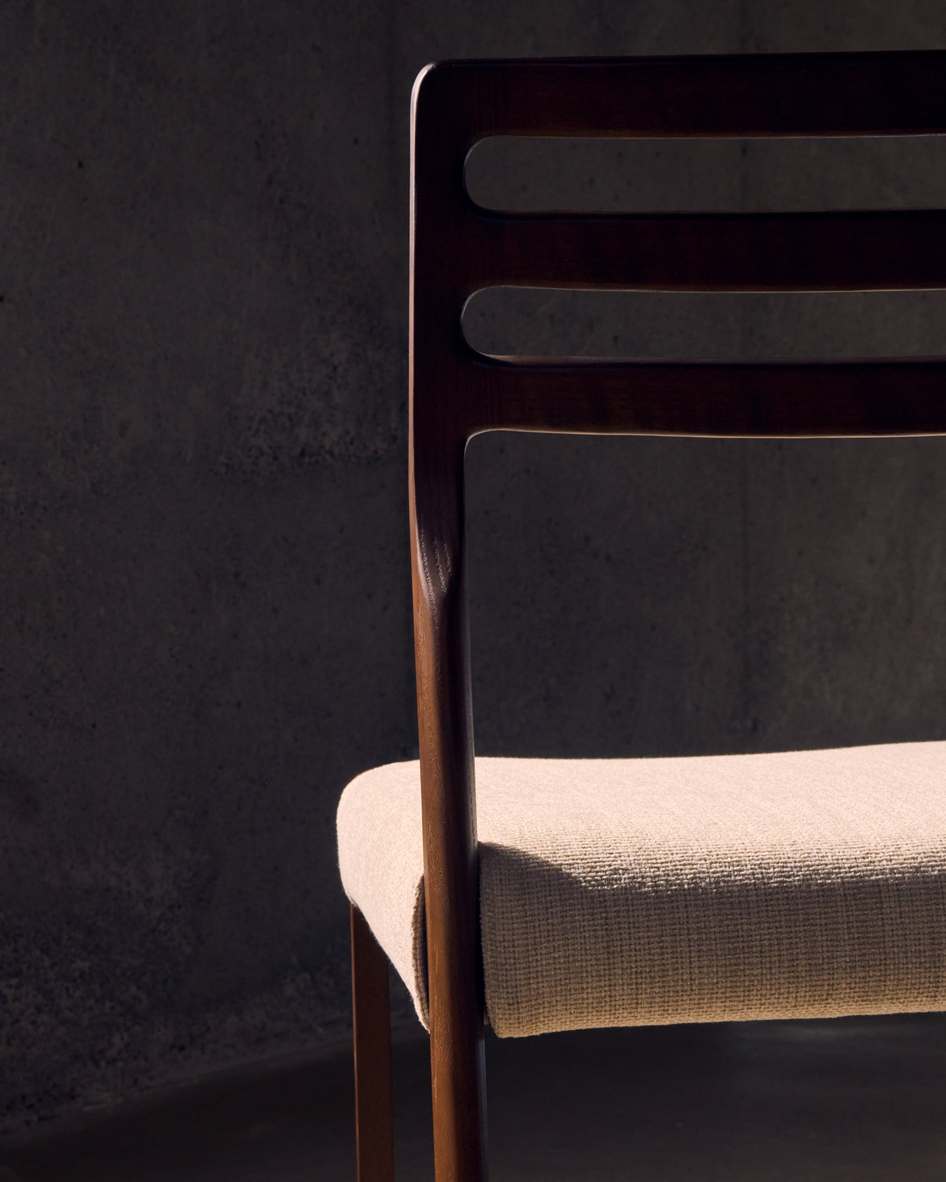 Cudia chair removable cover in beige chenille solid oak wood walnut finish FSC Mix Credit - Lifestyle