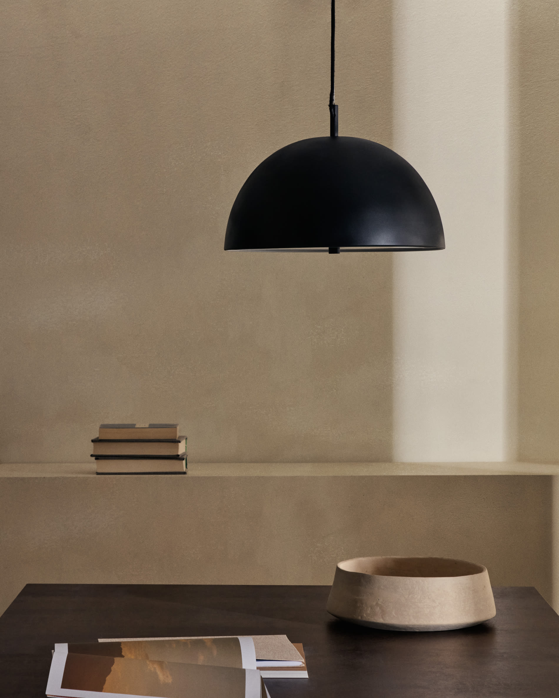 Catlar metal ceiling lamp with black painted finish Ø 40 cm