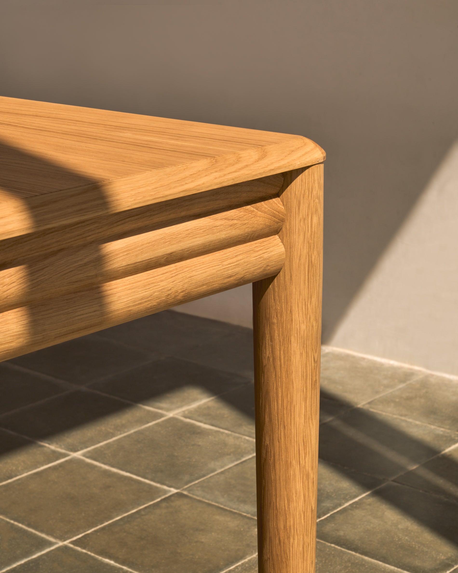 Lenon extendable table in natural FSC Mix Credit solid oak wood and veneer 160(200)x90 - Lifestyle