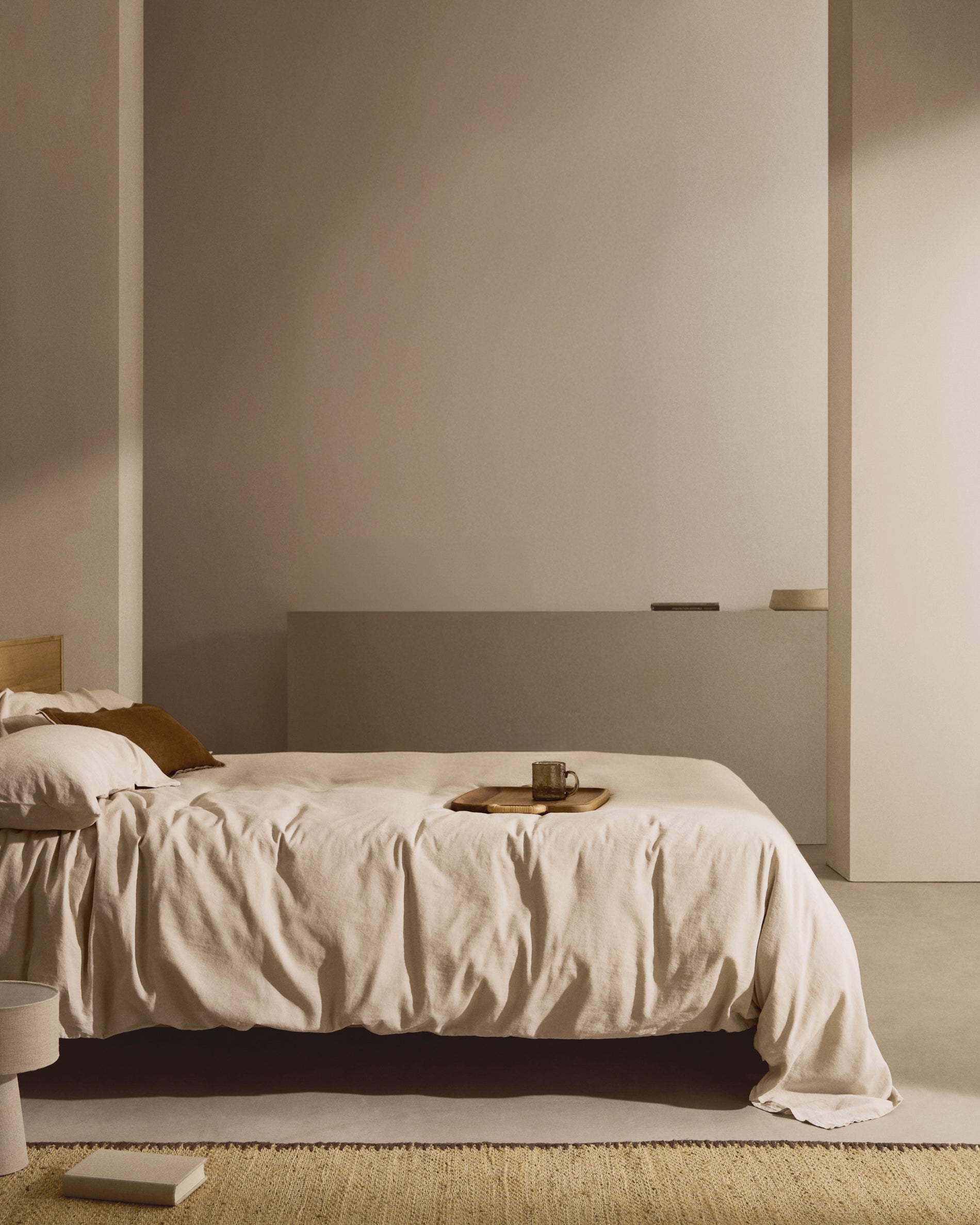 Simmel grey, cotton and linen duvet and pillow cover set, 180 cm bed - Lifestyle