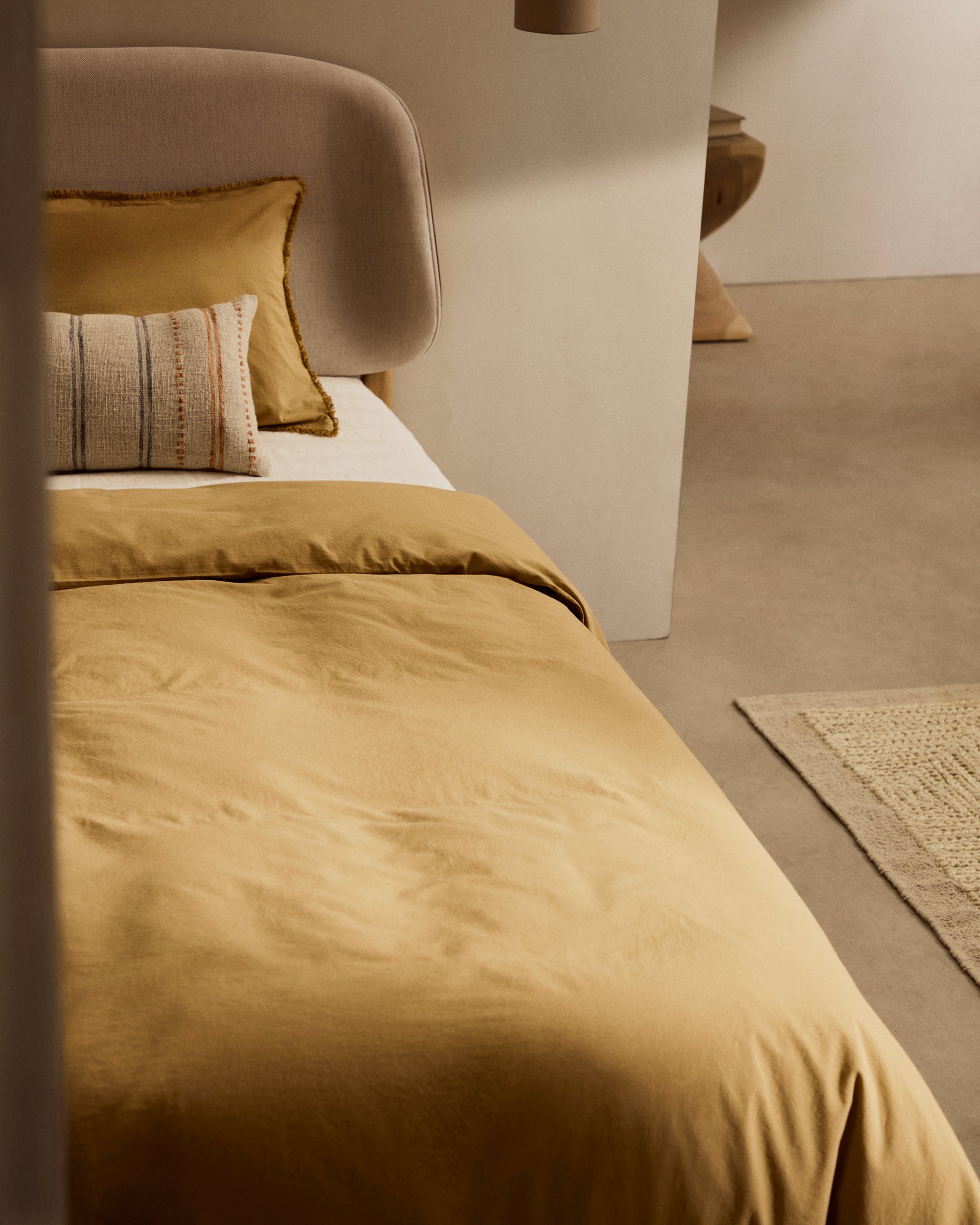 Sifinia mustard duvet and pillow cover set, 100% cotton percale fringes, 90 cm bed - Lifestyle