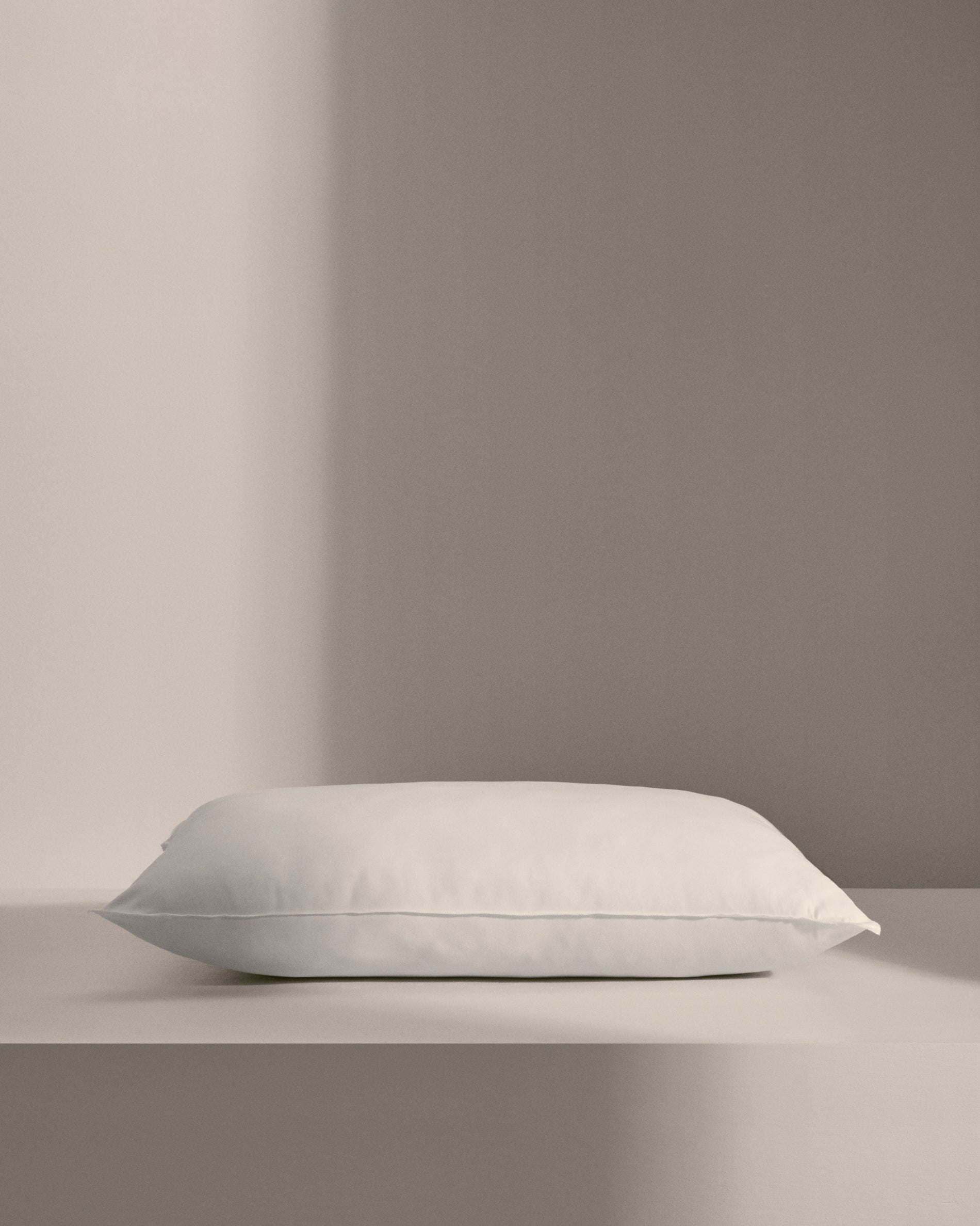 Fluff cushion filler 40 x 70 cm - Lifestyle