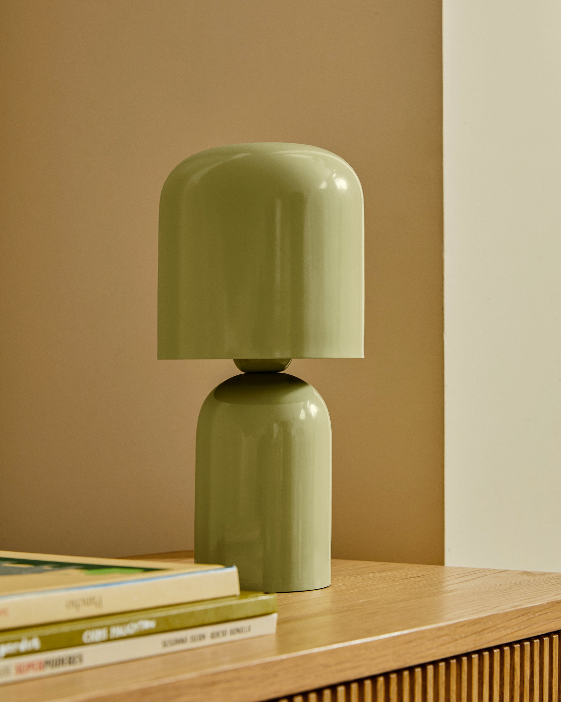 Monze table lamp in light green painted metal - Lifestyle