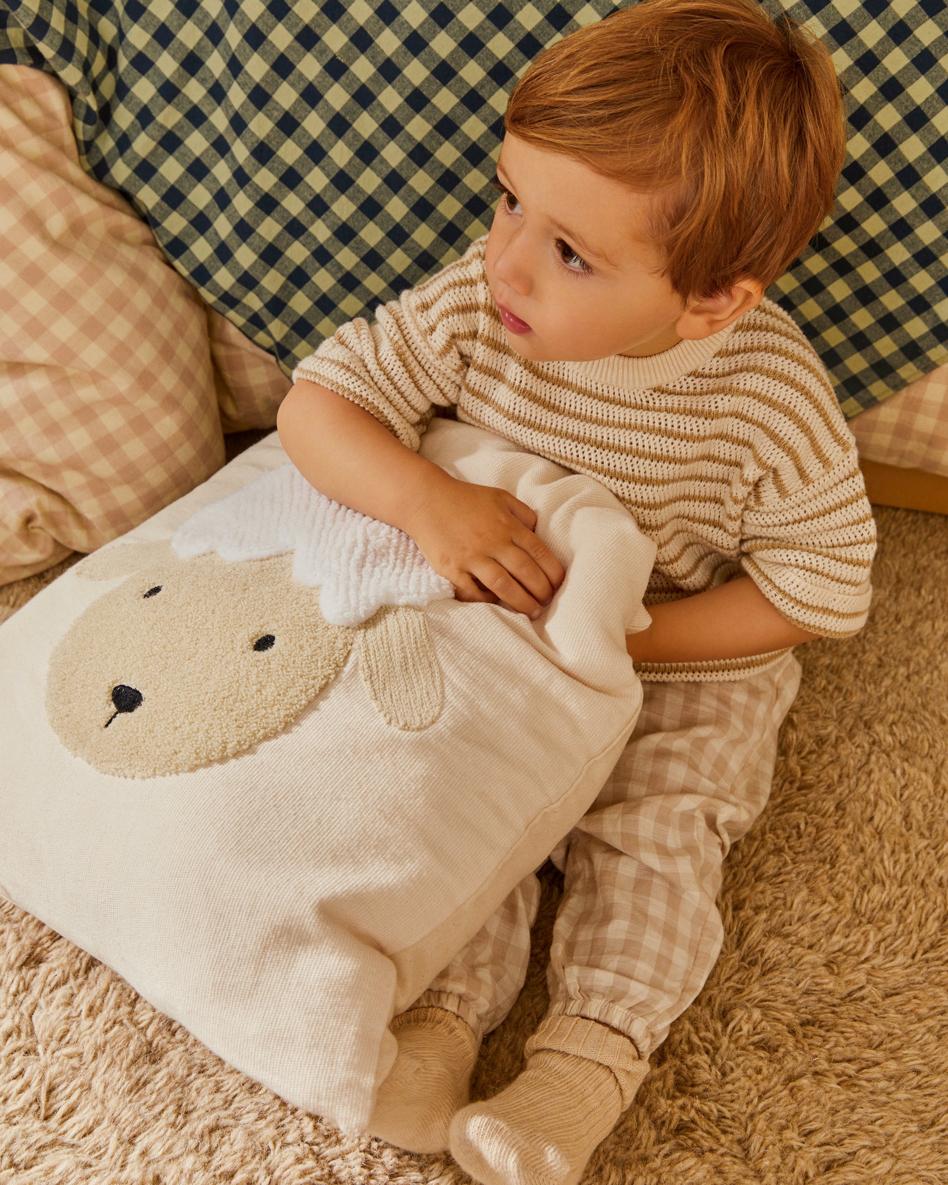 Milu cushion cover in beige cotton with a sheep embroidery feature, 45 x 45 cm - Lifestyle