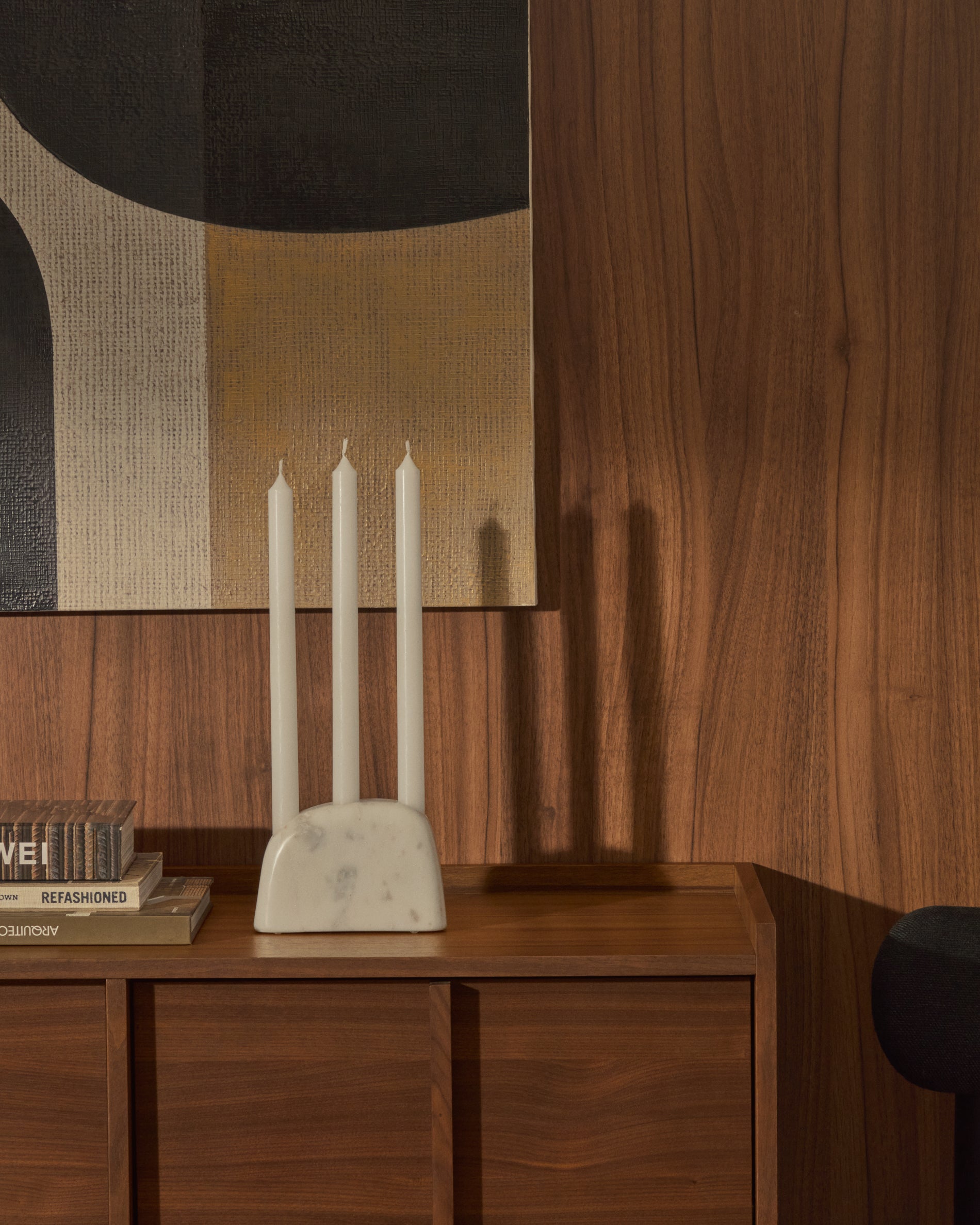Signe medium-sized, white marble candlestick, 10 cm - Lifestyle