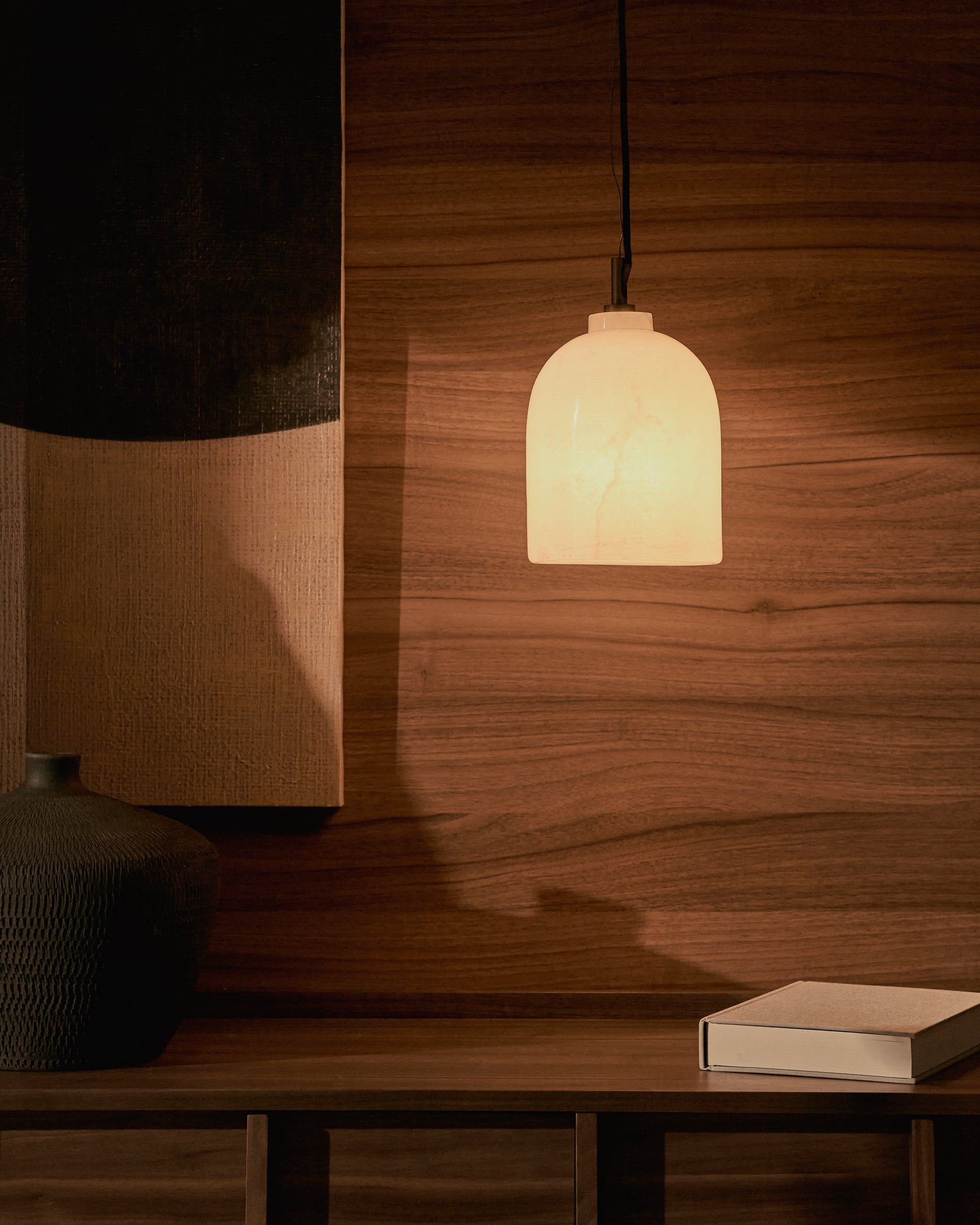 Shenli alabaster ceiling lamp, Ø 15 cm - Lifestyle
