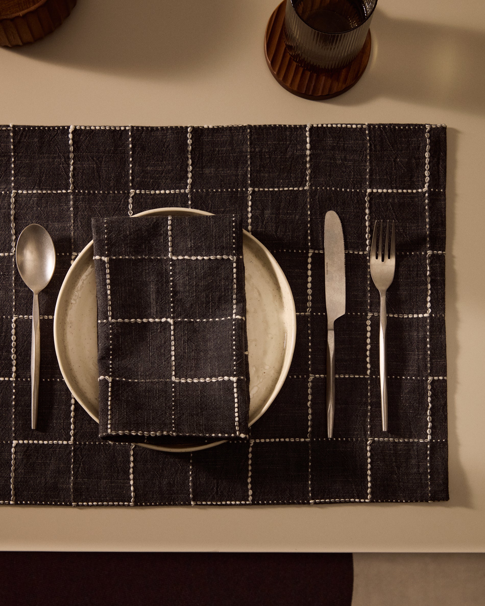 Ersen set of 2 black, 100% cotton napkins - Lifestyle