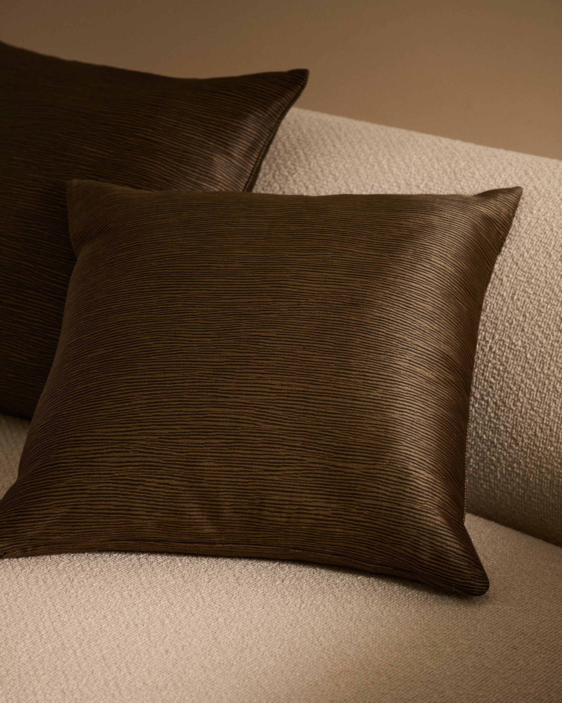 Mirca green textured cushion cover, 45 x 45 cm - Lifestyle