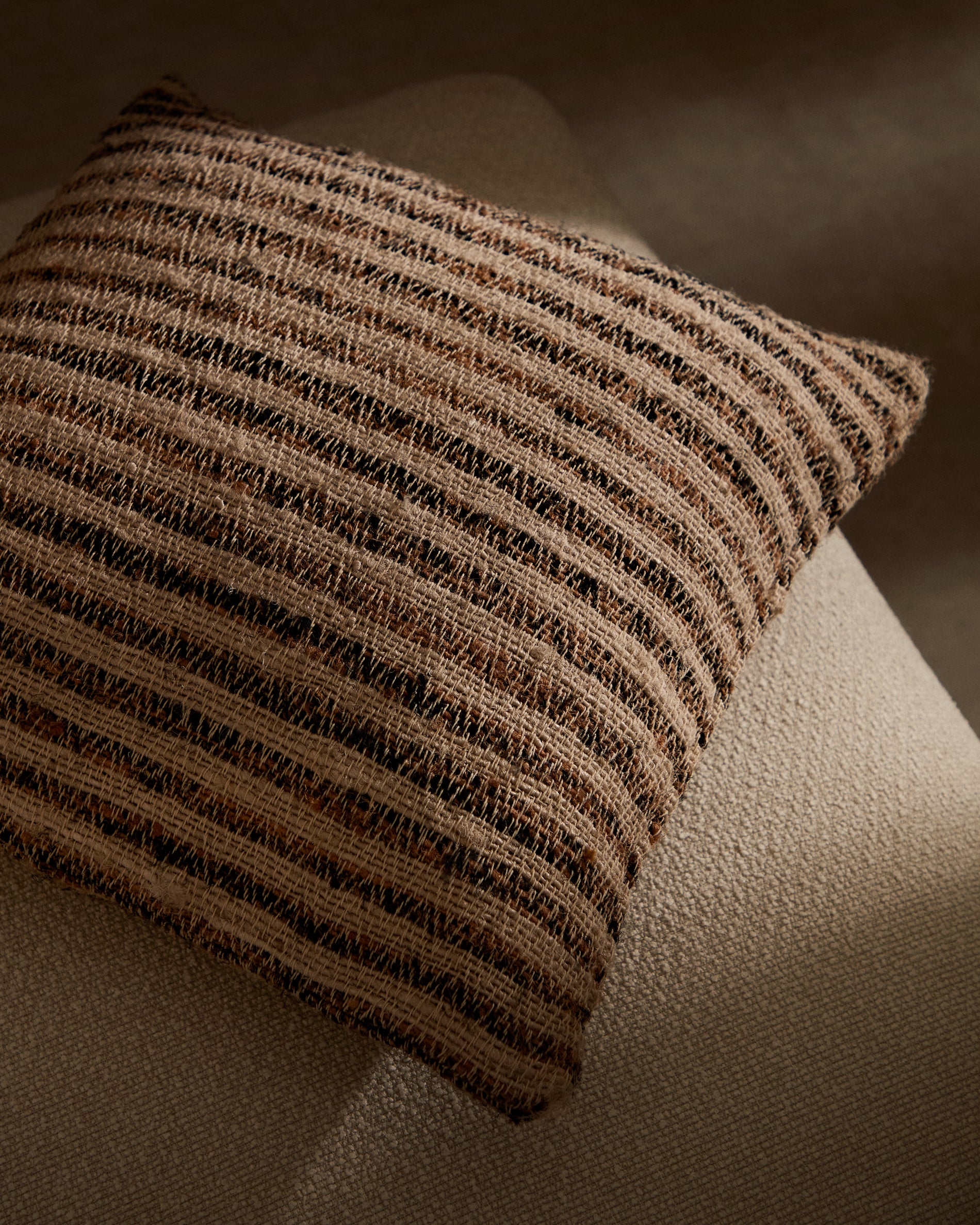 Wesna cushion cover in multi-coloured viscose and cotton, 45 x 45 cm - Lifestyle