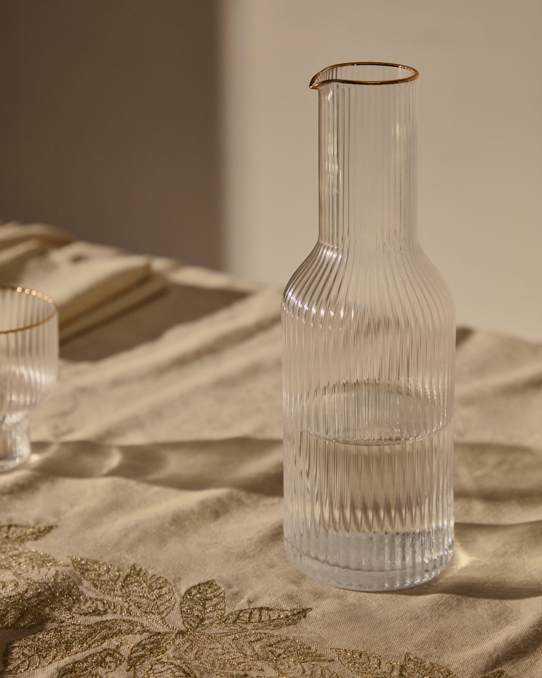 Ayan transparent glass jug, 115 cl - Lifestyle