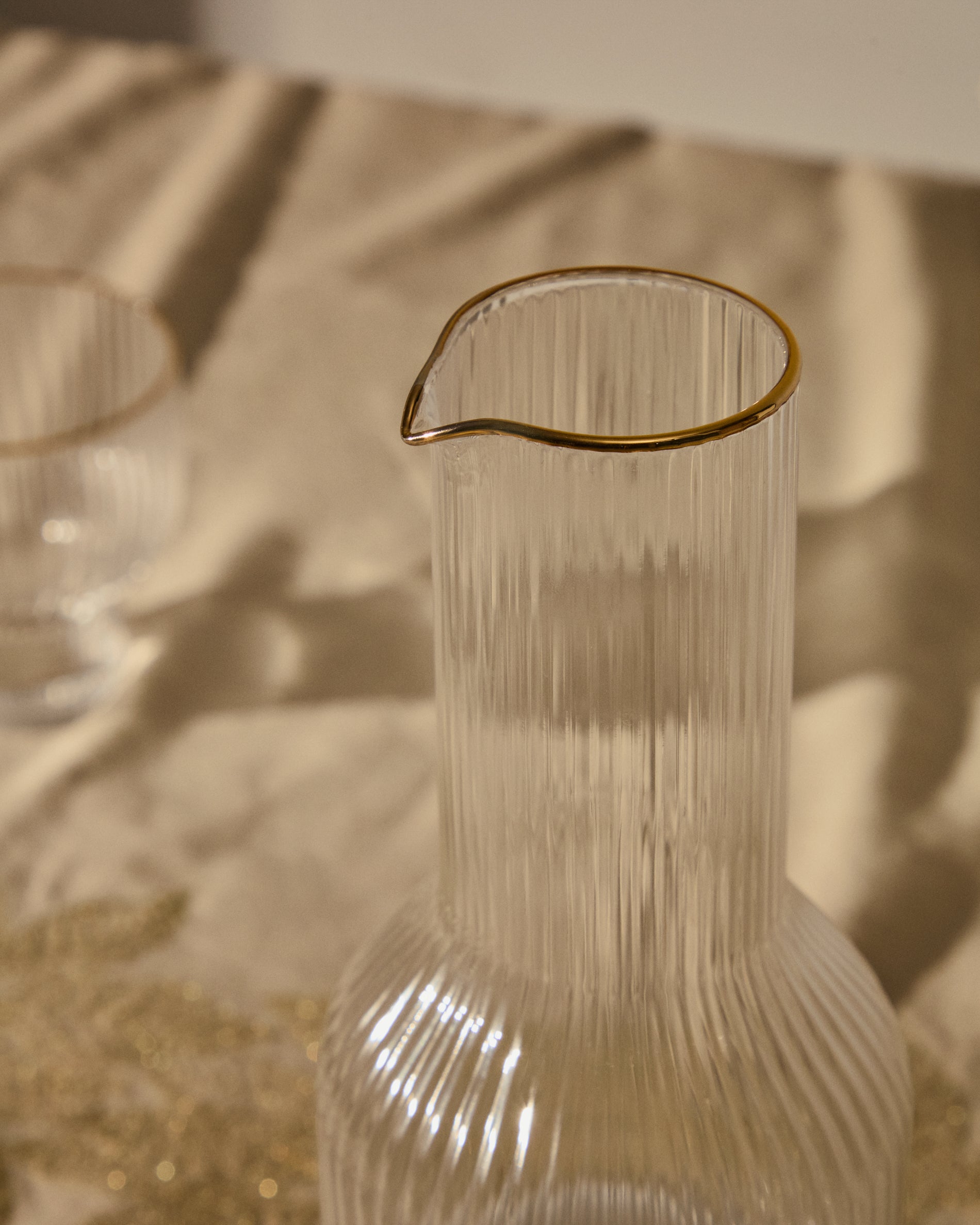 Ayan transparent glass jug, 115 cl - Lifestyle