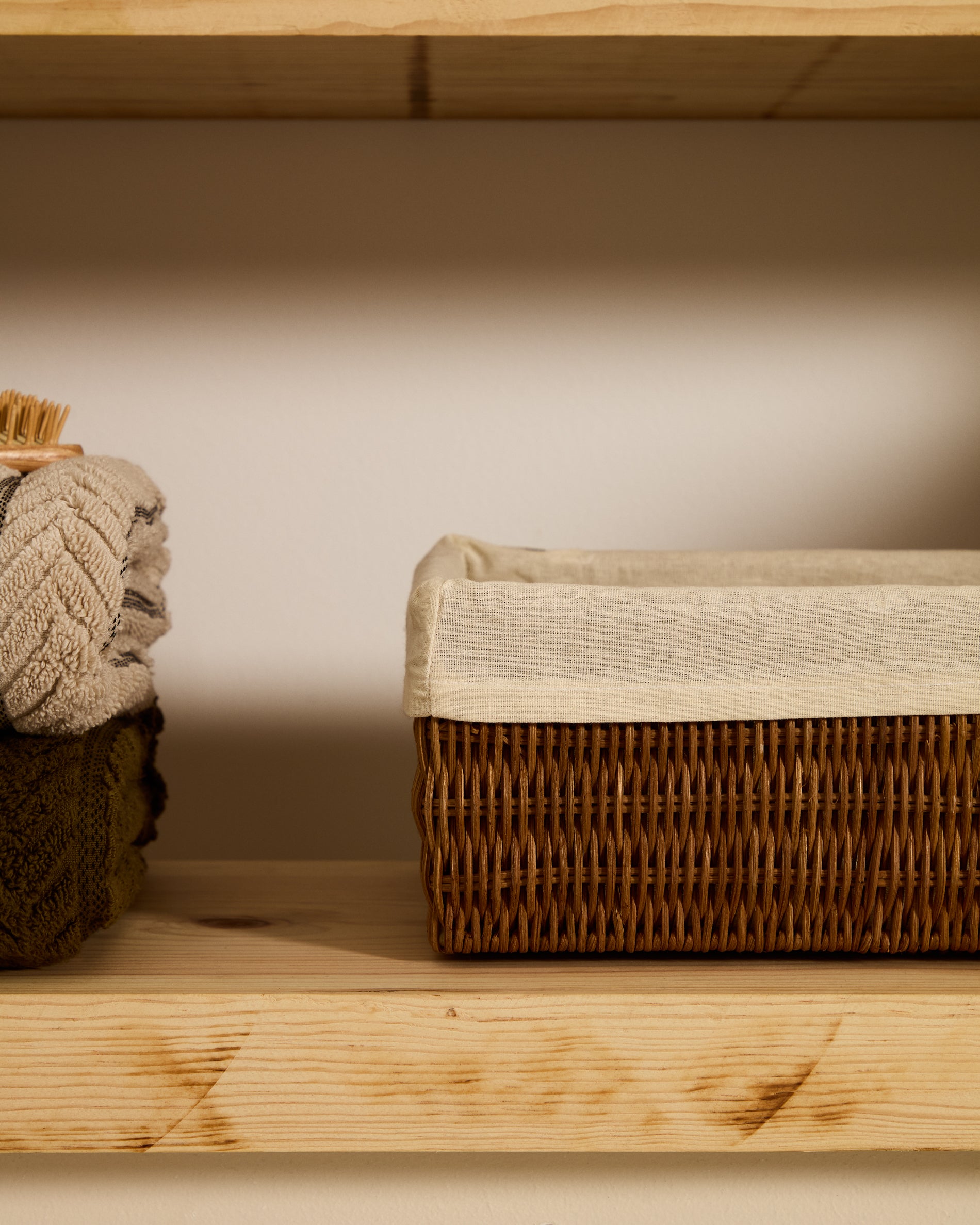 Indali set of 2 rattan baskets, 32 x 25 cm / 28 x 20 cm - Lifestyle