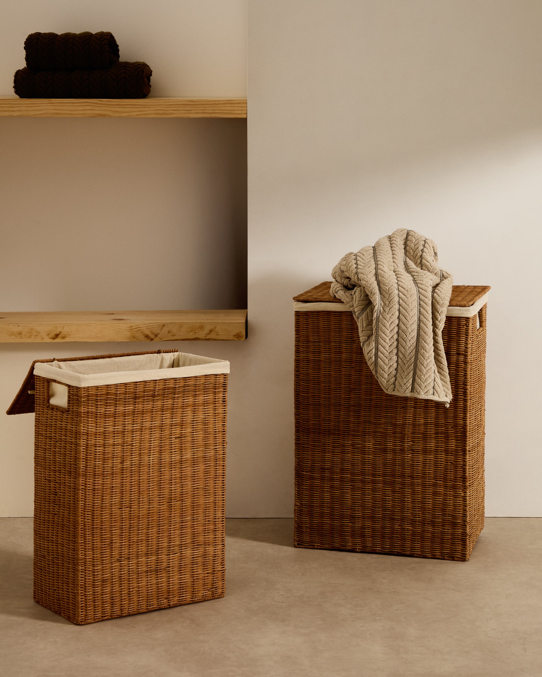 Indali set of 2 rattan baskets, 44 x 27 cm / 37 x 23 cm - Lifestyle