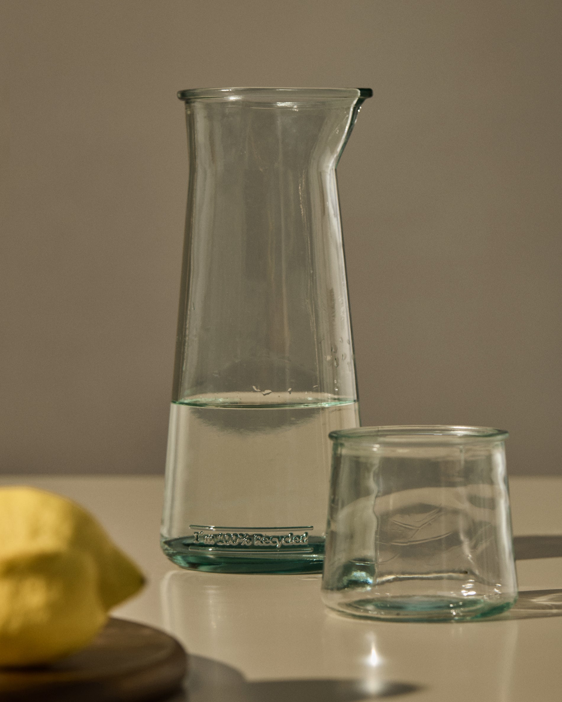 Izai transparent recycled glass jug - Lifestyle