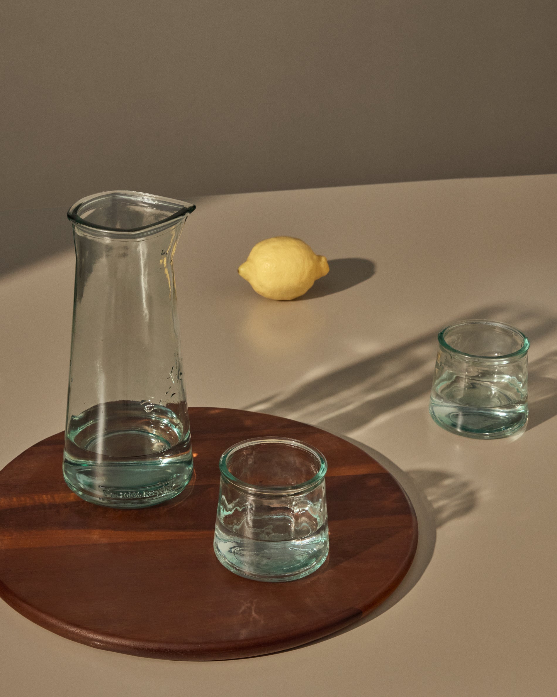 Izai transparent recycled glass - Lifestyle